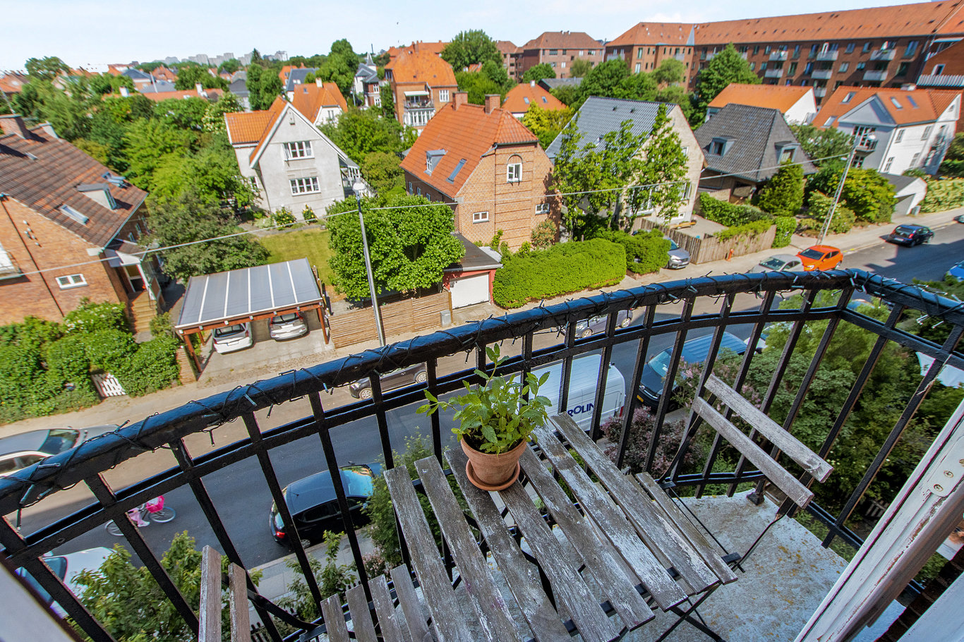 Fremhævet  billede i fuldskærmstilstand. Billede af Duevej 110, 3. th., 2000 Frederiksberg