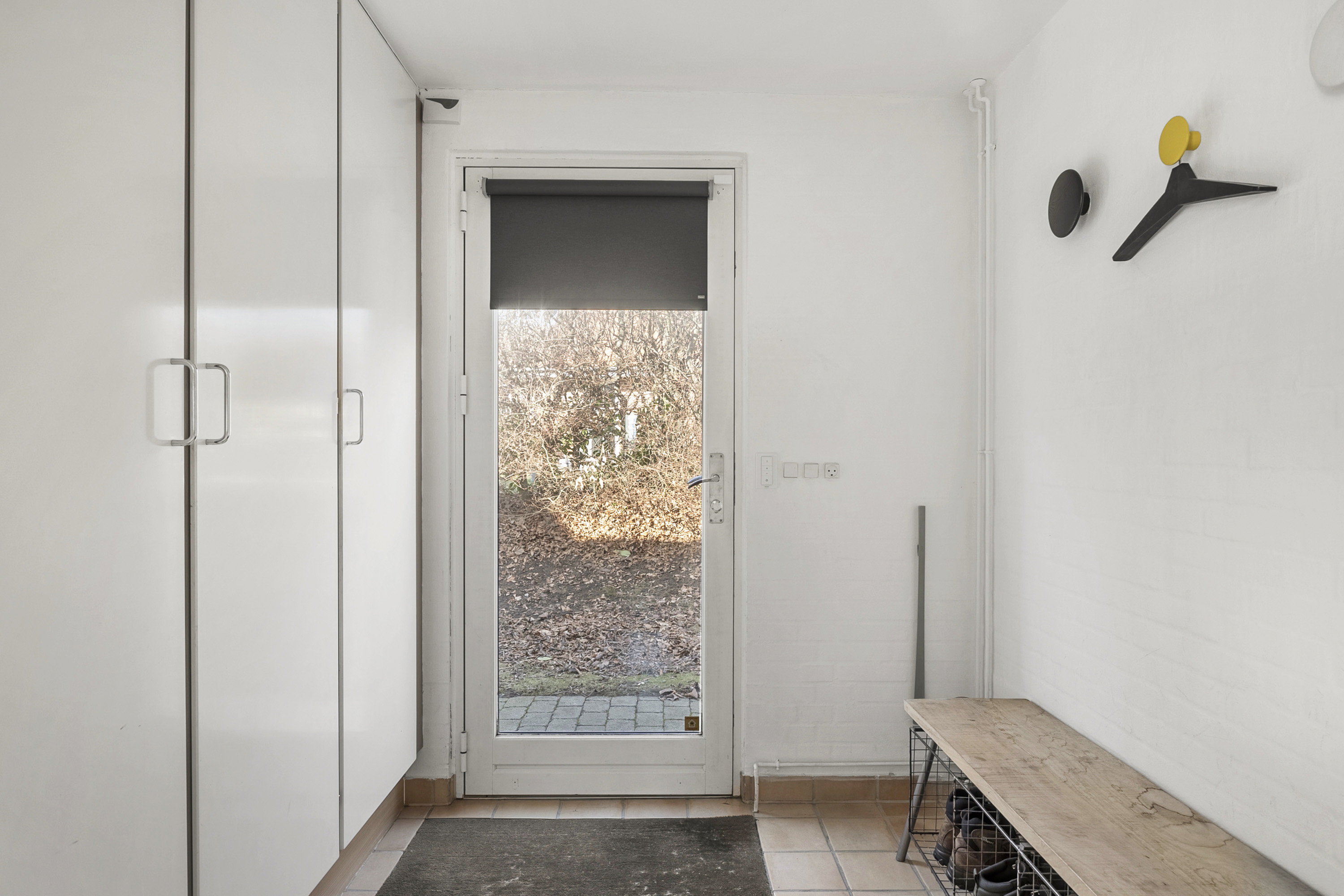 Fremhævet entré billede i fuldskærmstilstand. Billede af Strandgårds Alle 138, 5300 Kerteminde