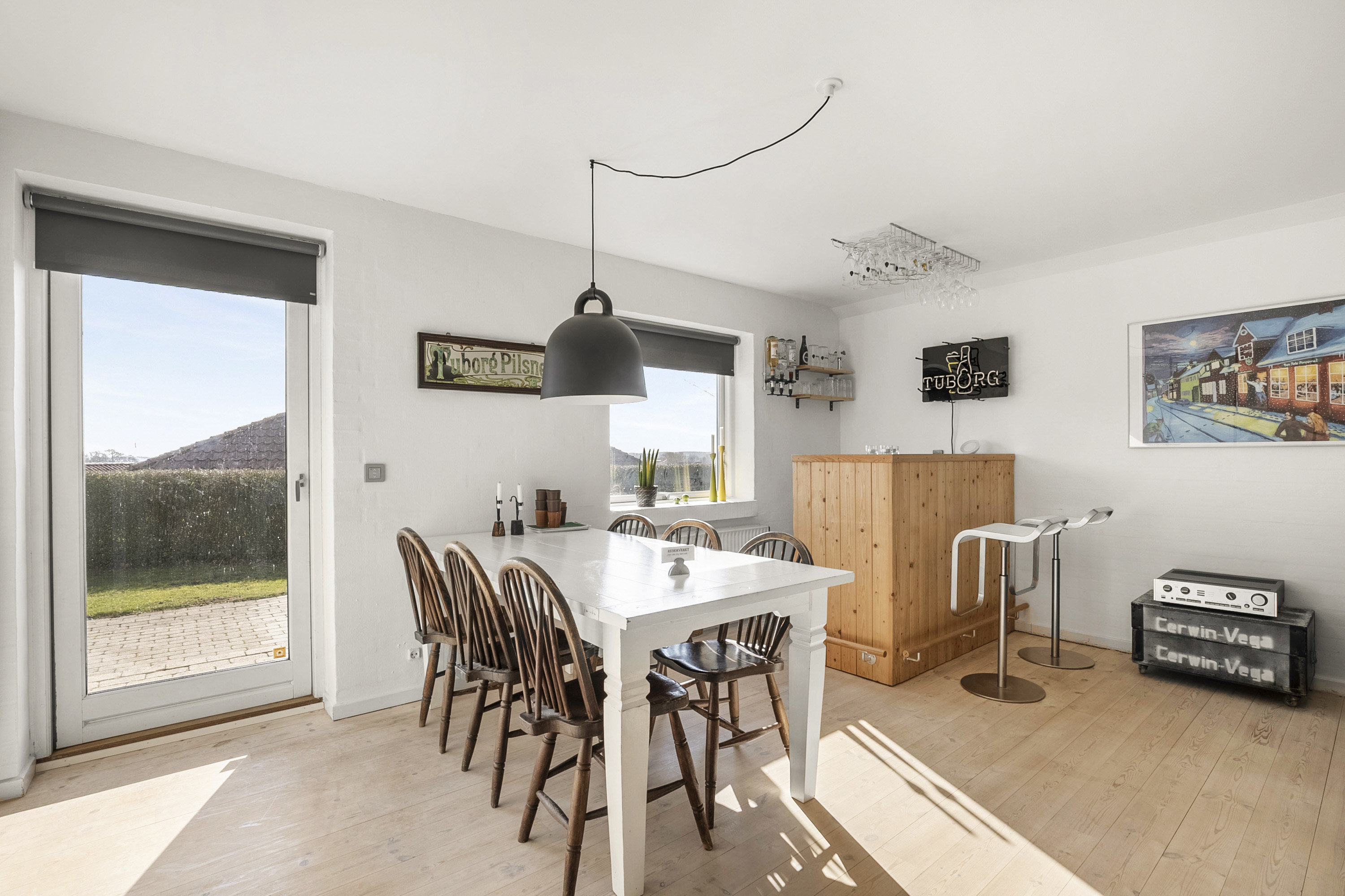 Fremhævet spisestue billede i fuldskærmstilstand. Billede af Strandgårds Alle 138, 5300 Kerteminde