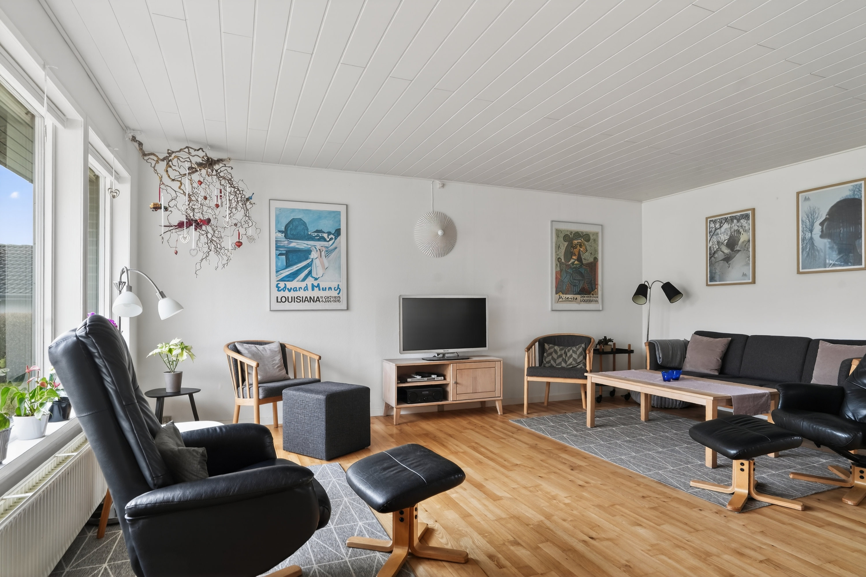 Fremhævet stue billede i fuldskærmstilstand. Billede af Borgergade 15B, 4360 Kirke Eskilstrup