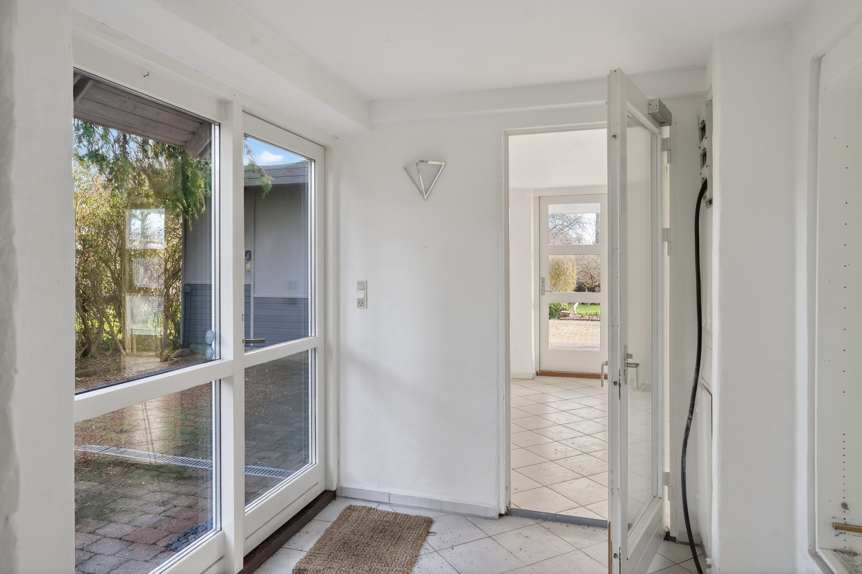 Fremhævet entré billede i fuldskærmstilstand. Billede af Mosevangen 23, 2860 Søborg