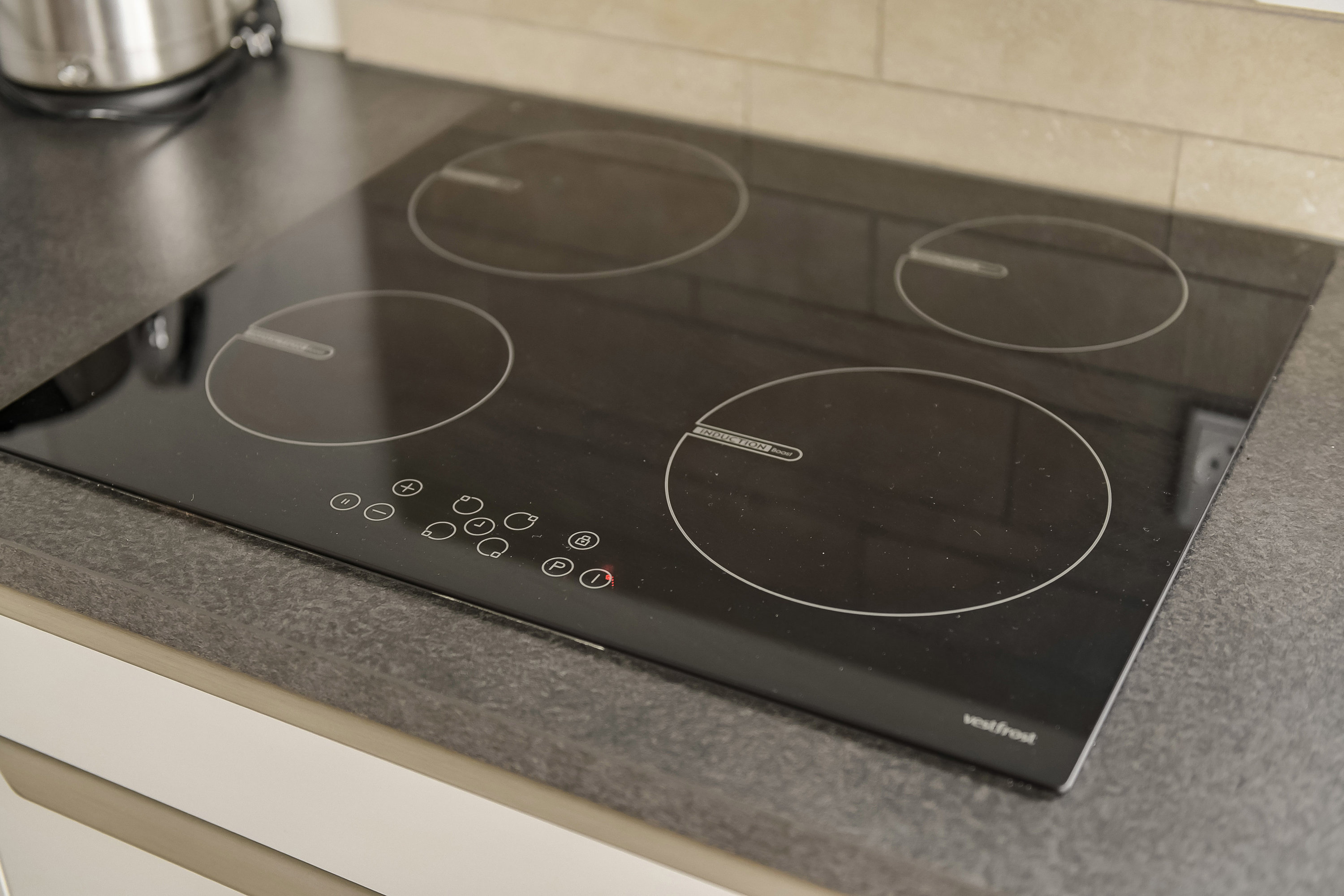 Fremhævet andet billede i fuldskærmstilstand. Billede af Ølgodvej 13, Jerrig, 7200 Grindsted