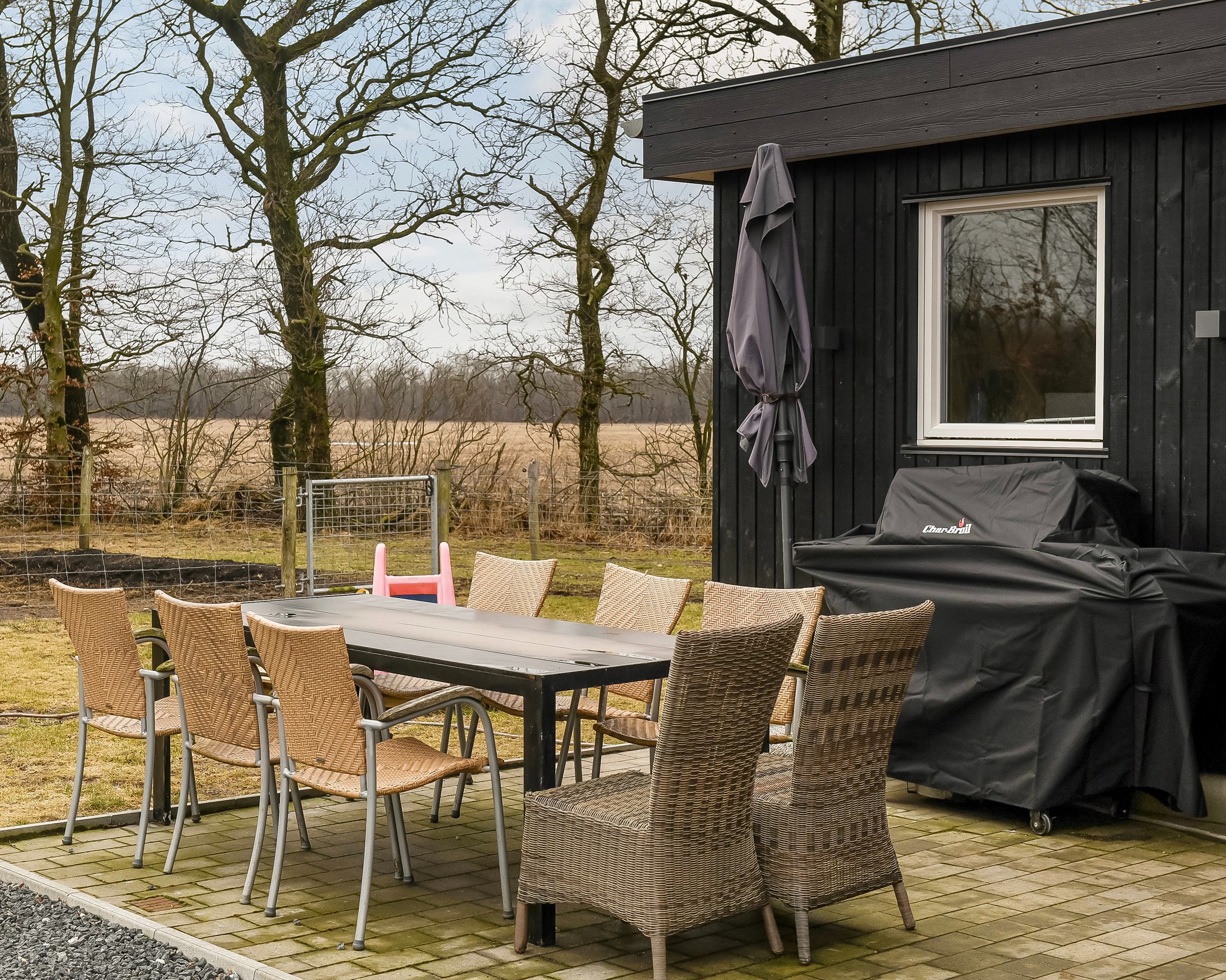 Fremhævet terrasse billede i fuldskærmstilstand. Billede af Ølgodvej 13, Jerrig, 7200 Grindsted