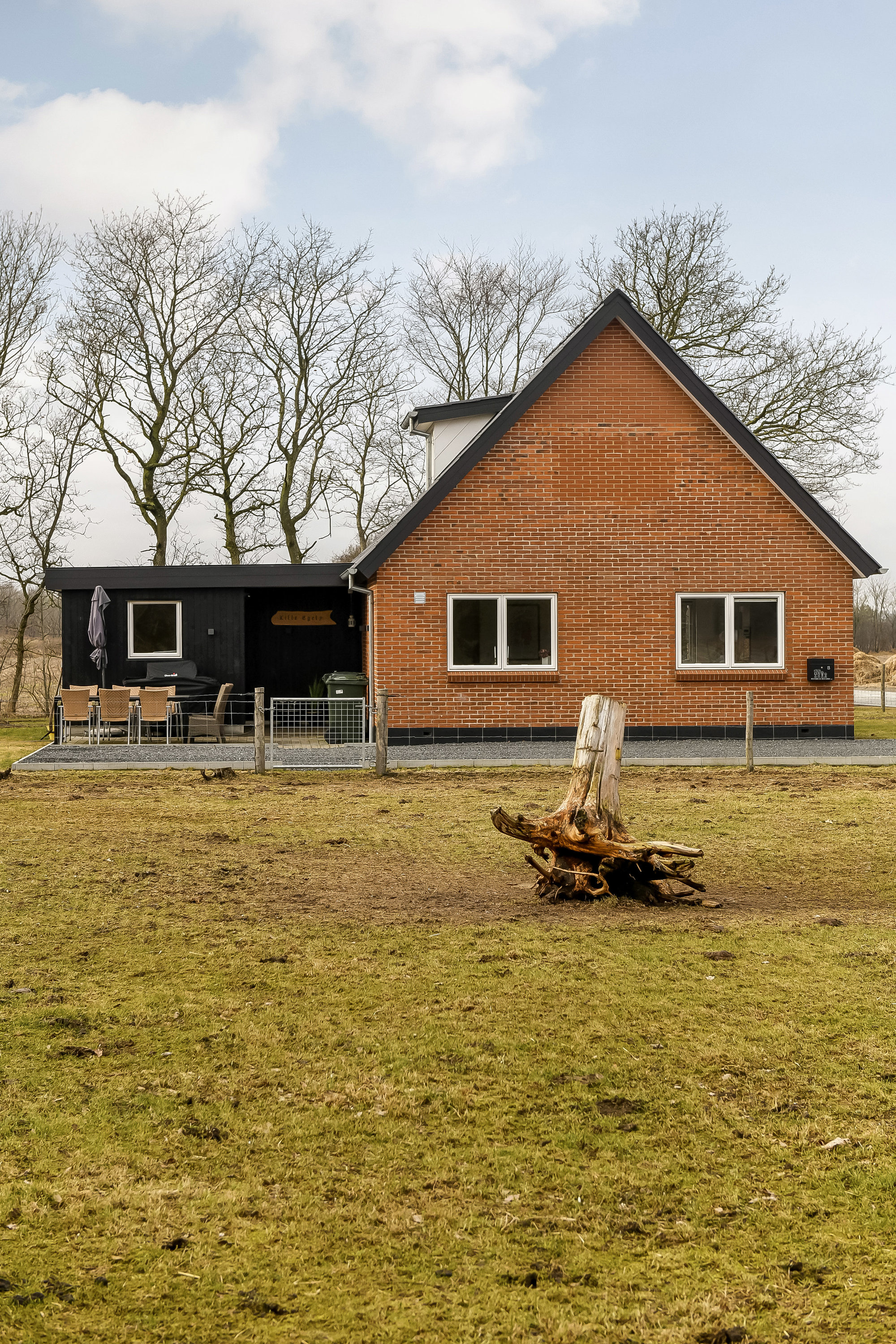 Fremhævet ejendommen billede i fuldskærmstilstand. Billede af Ølgodvej 13, Jerrig, 7200 Grindsted