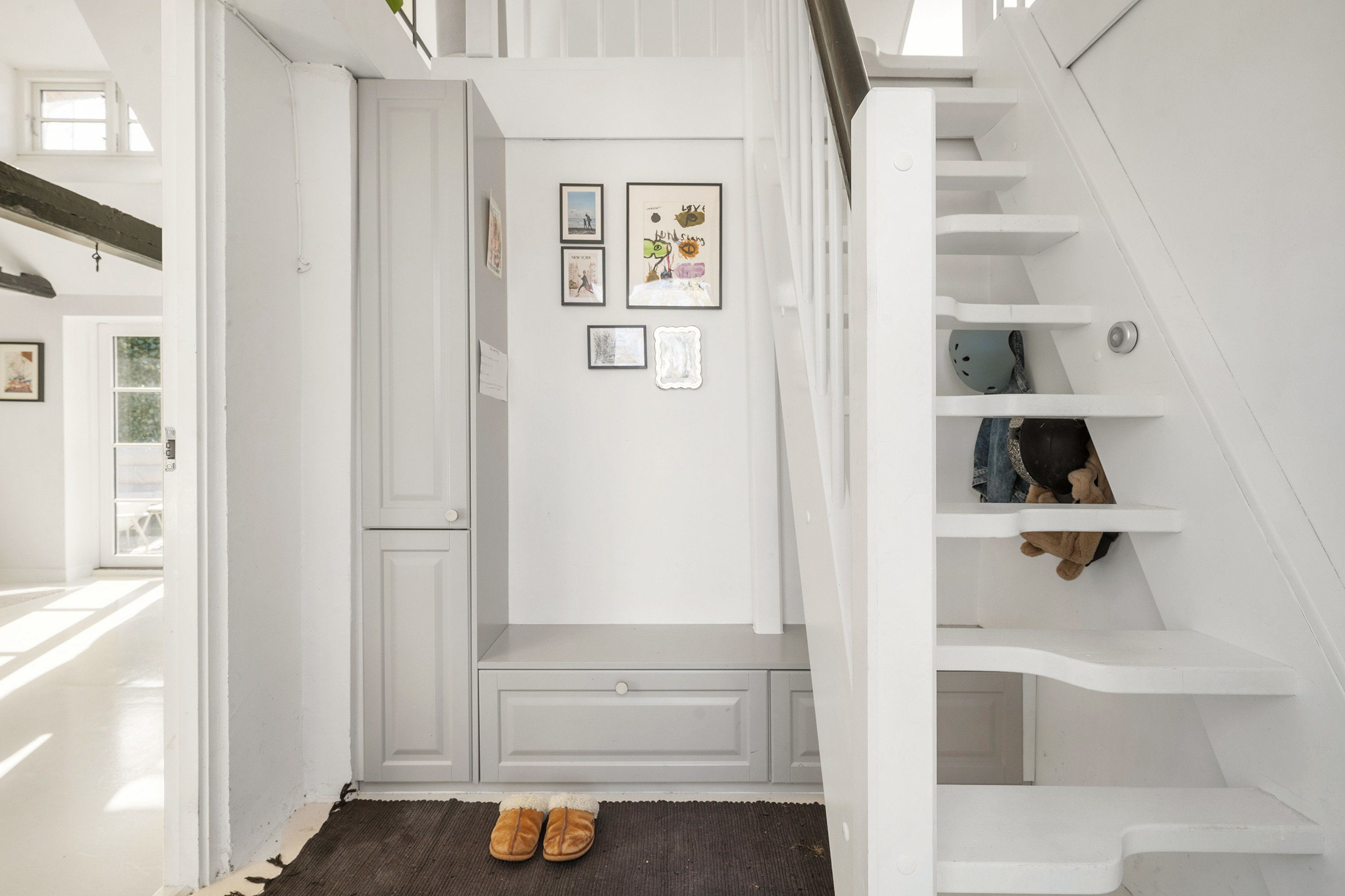 Fremhævet entré billede i fuldskærmstilstand. Billede af Kohavevej 13, Trørød, 2950 Vedbæk