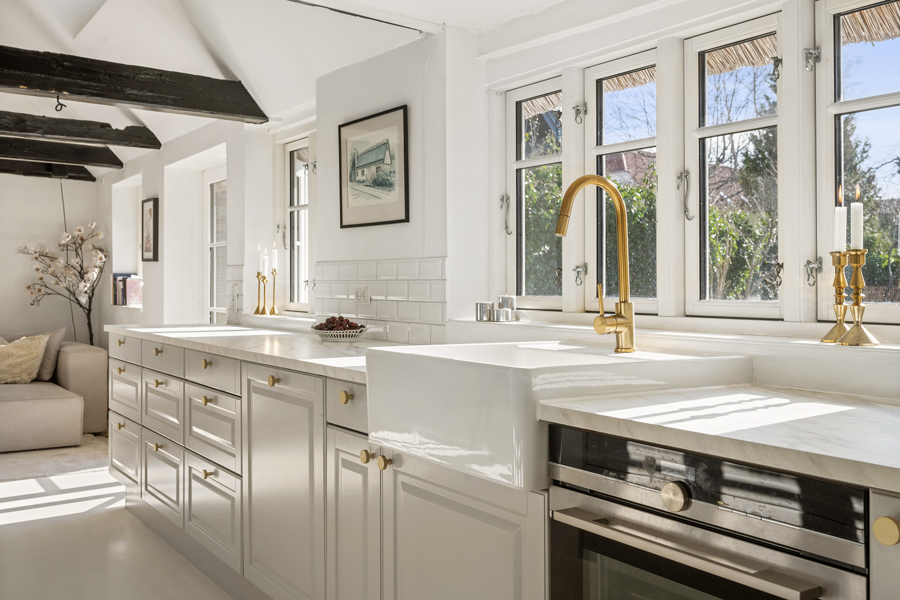 Fremhævet køkken billede i fuldskærmstilstand. Billede af Kohavevej 13, Trørød, 2950 Vedbæk