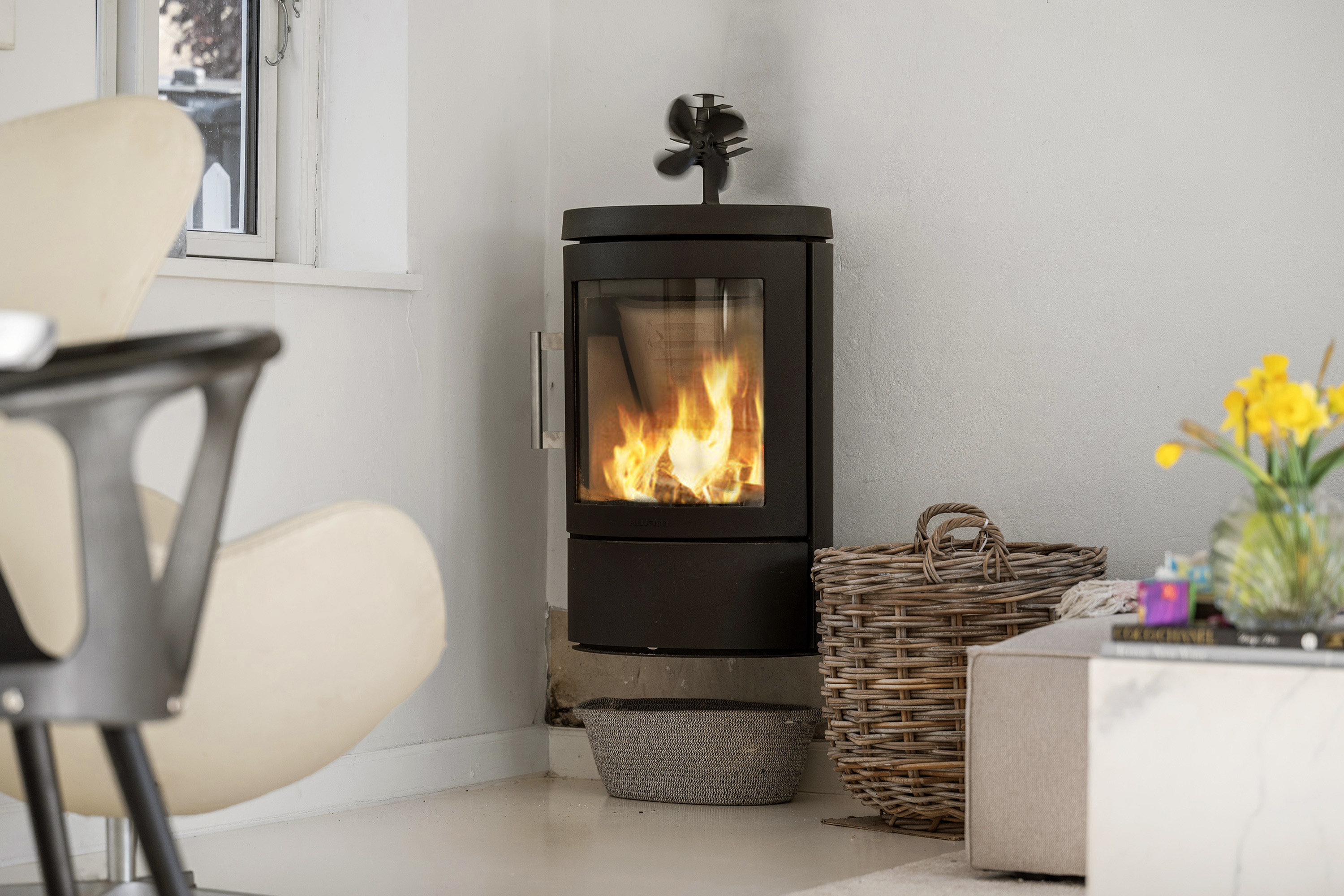 Fremhævet stue billede i fuldskærmstilstand. Billede af Kohavevej 13, Trørød, 2950 Vedbæk