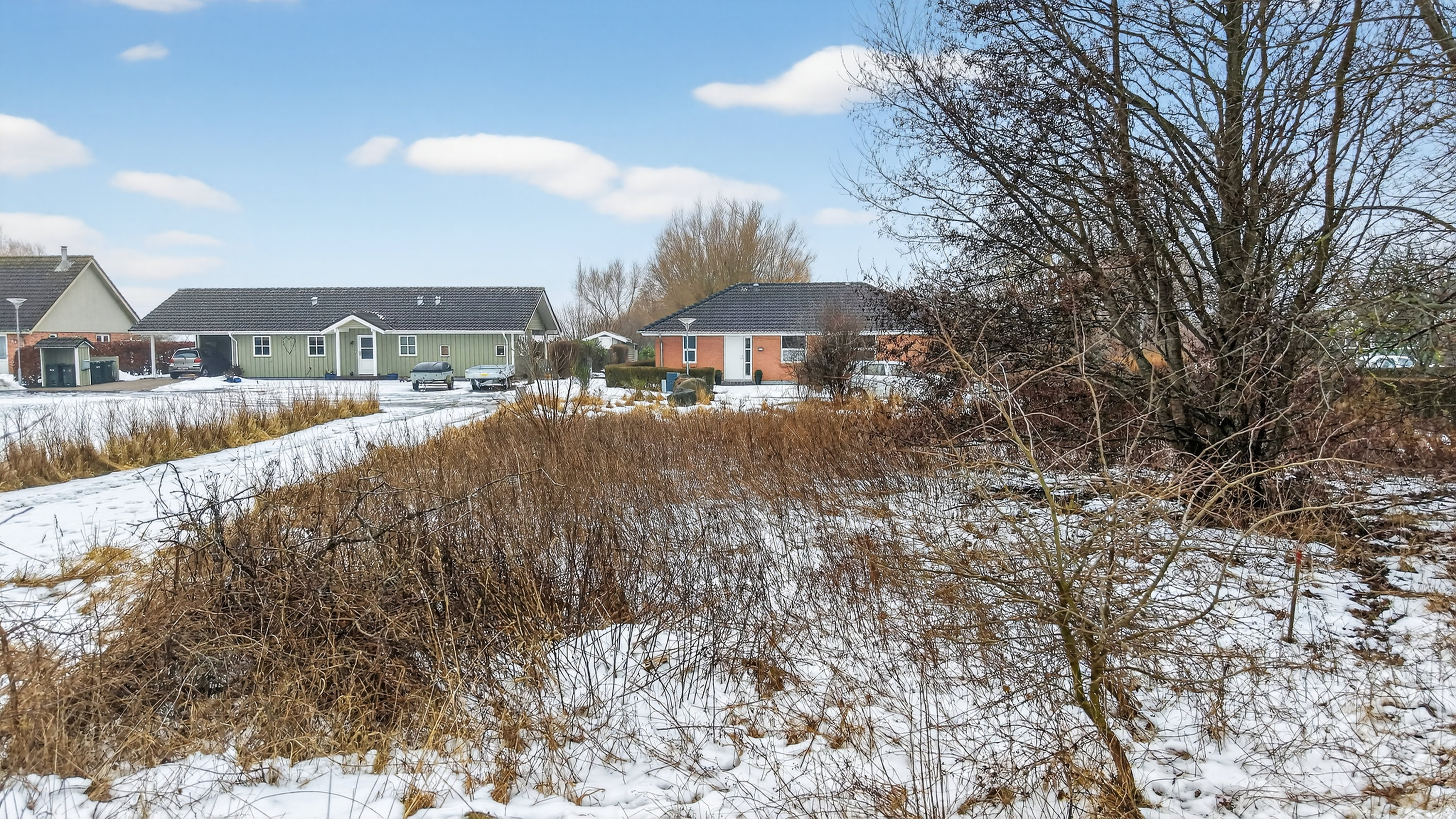 Fremhævet grund billede i fuldskærmstilstand. Billede af Ericalyngen 8, 4573 Højby