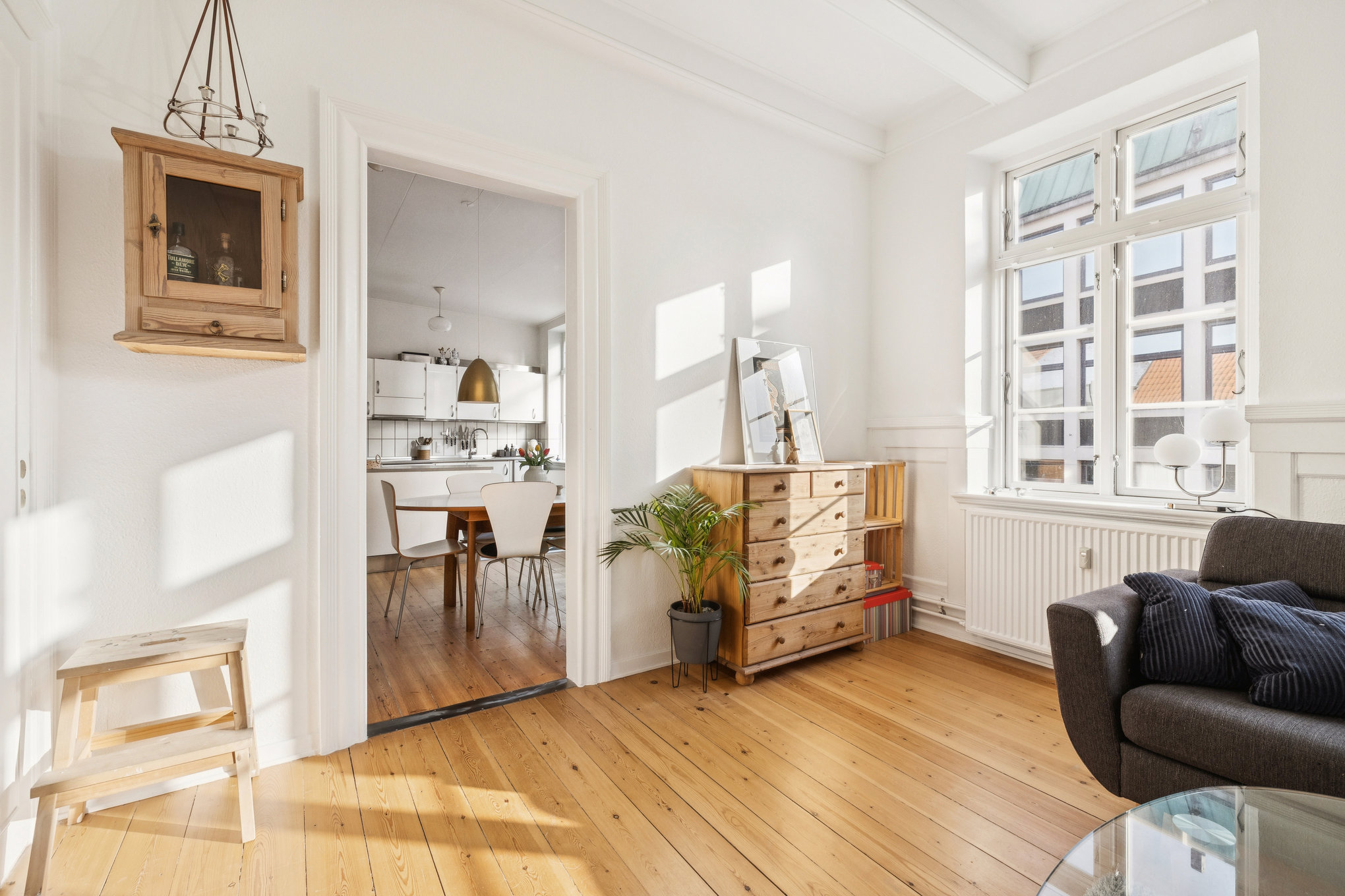 Fremhævet stue billede i fuldskærmstilstand. Billede af Torvegade 8, 2. tv., 8900 Randers C