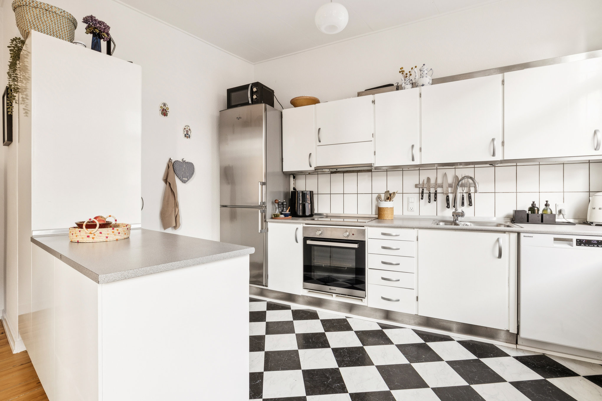 Fremhævet køkken billede i fuldskærmstilstand. Billede af Torvegade 8, 2. tv., 8900 Randers C