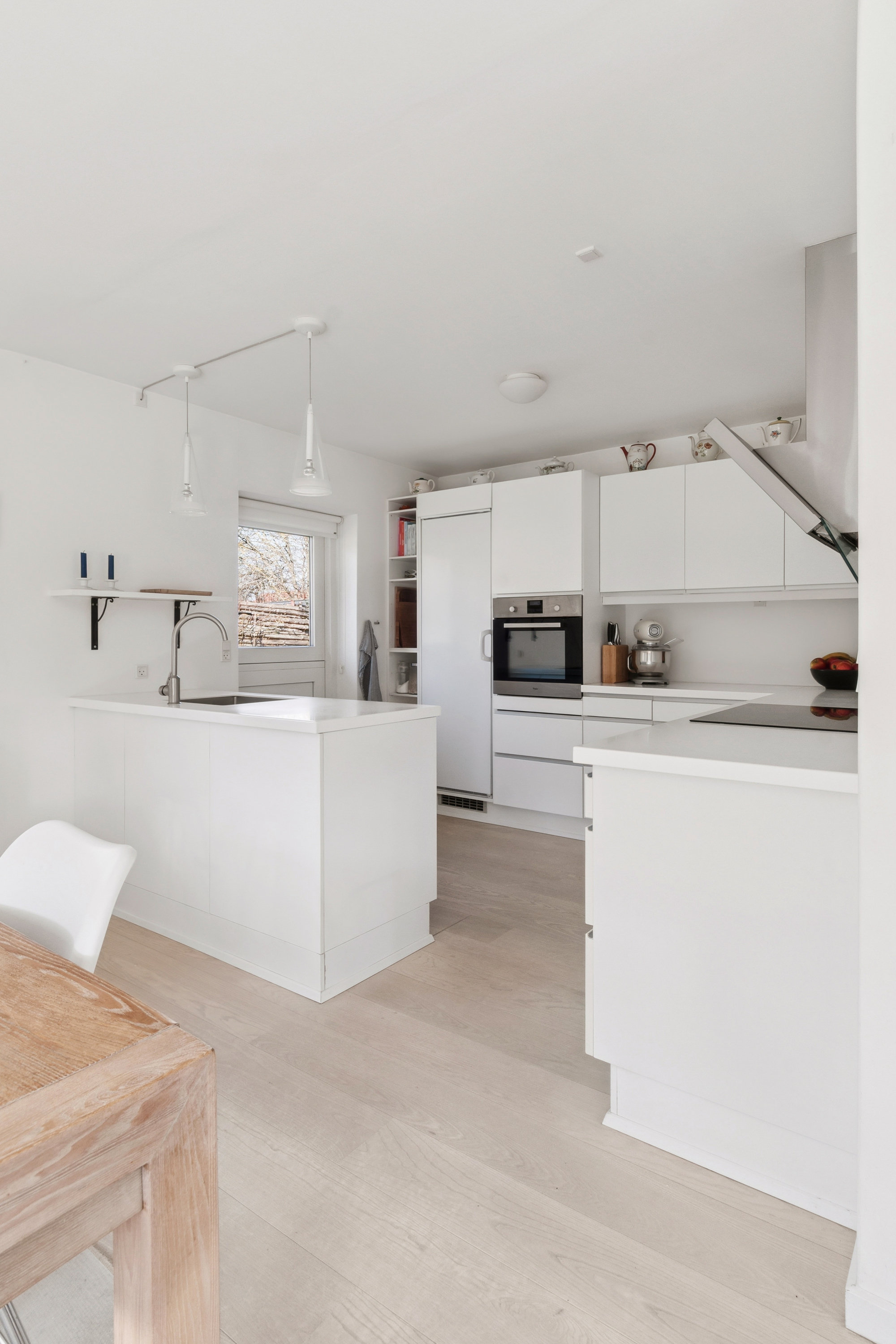 Fremhævet køkken billede i fuldskærmstilstand. Billede af Alexander Svedstrups Vej 3, 3140 Ålsgårde