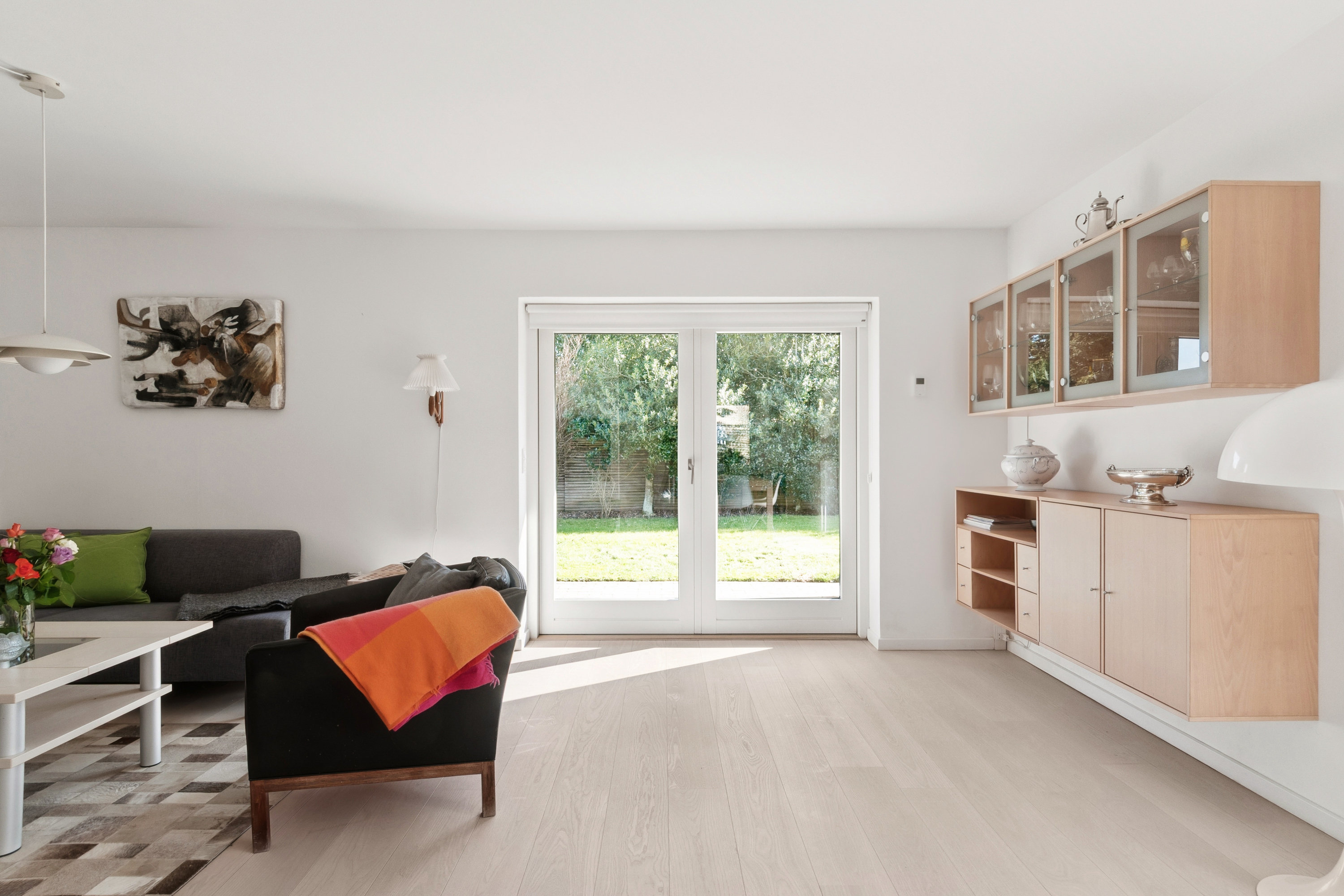 Fremhævet stue billede i fuldskærmstilstand. Billede af Alexander Svedstrups Vej 3, 3140 Ålsgårde