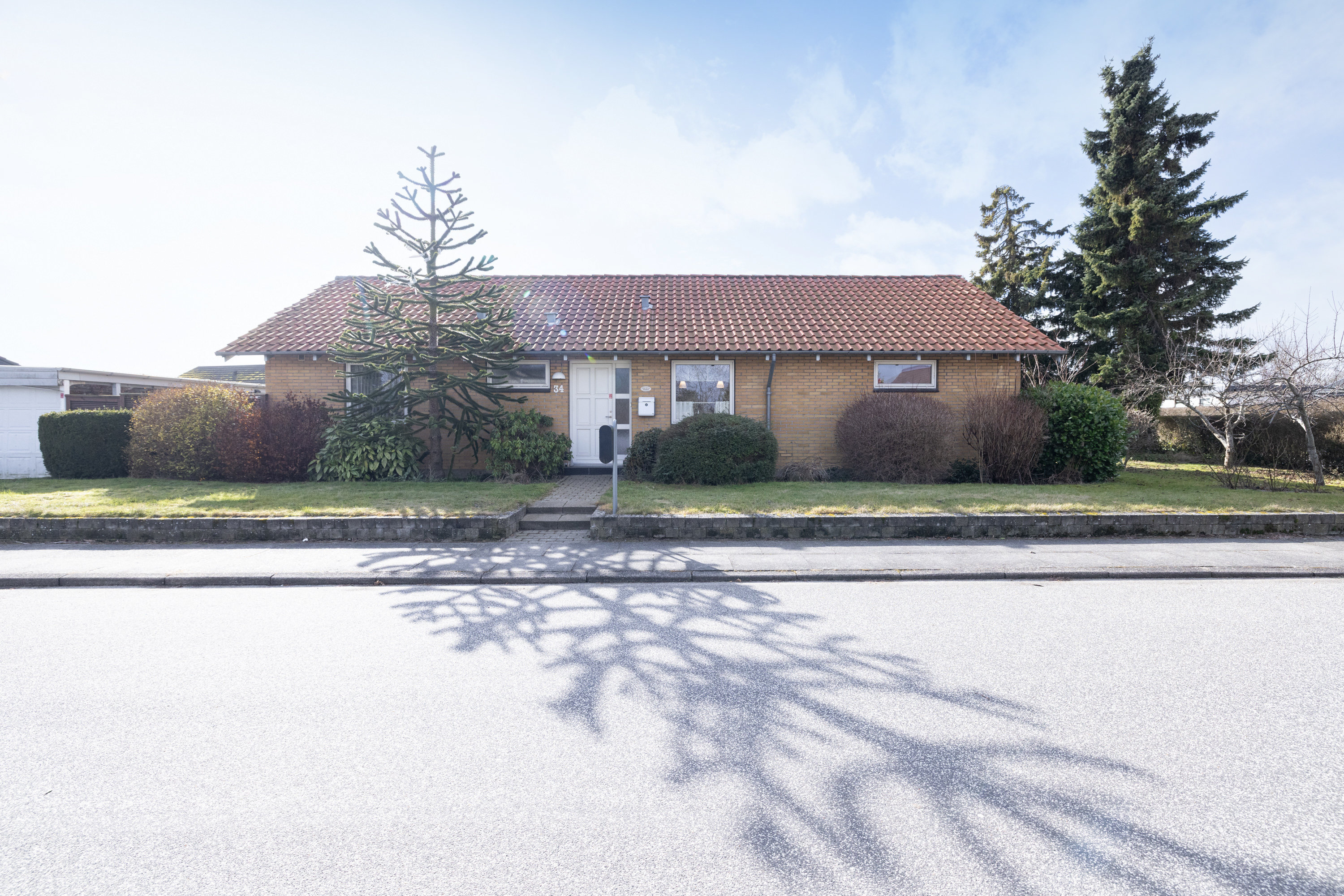 Fremhævet  billede i fuldskærmstilstand. Billede af Tåstumvænget 34, 8381 Tilst