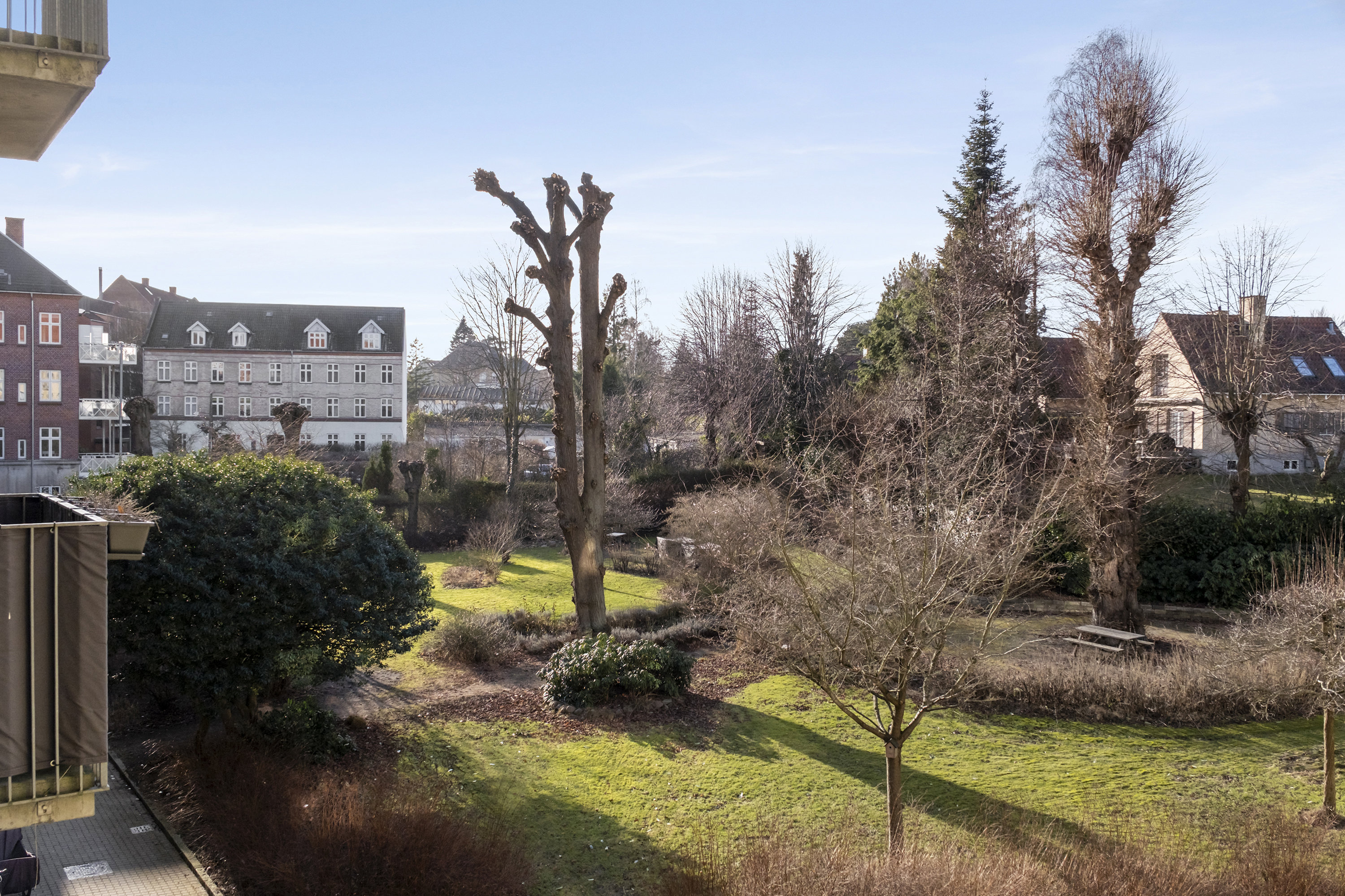 Fremhævet område billede i fuldskærmstilstand. Billede af Ordrupvej 98, 2. th., 2920 Charlottenlund