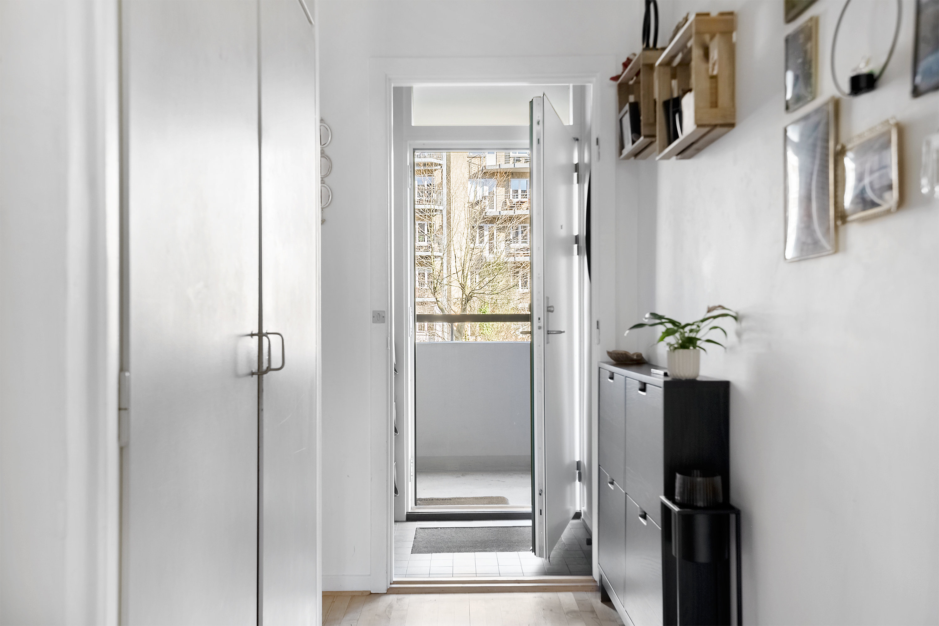 Fremhævet værelse billede i fuldskærmstilstand. Billede af Edouard Suensons Gade 6, 1. u., Trøjborg, 8200 Aarhus N