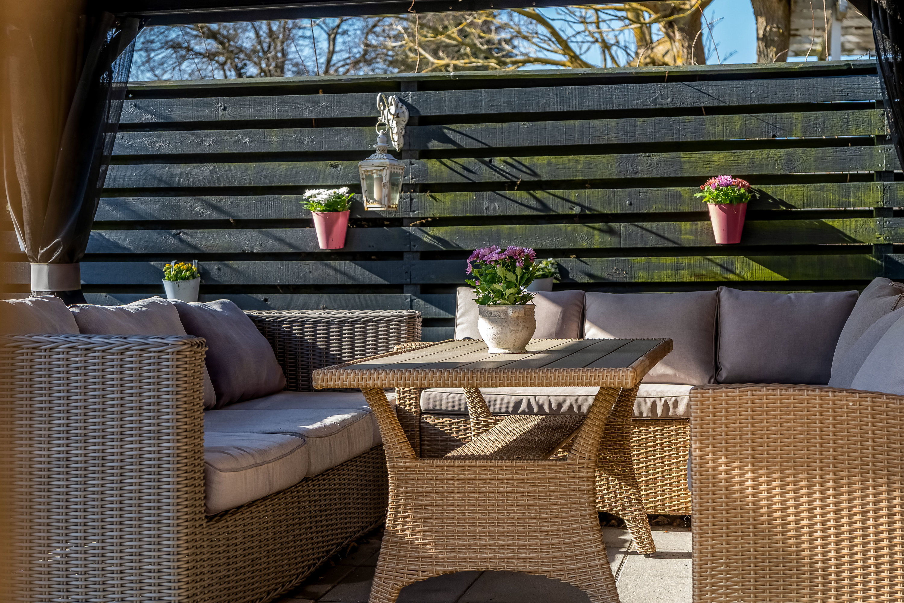 Fremhævet terrasse billede i fuldskærmstilstand. Billede af Lyngevej 10, Uvelse, 3550 Slangerup