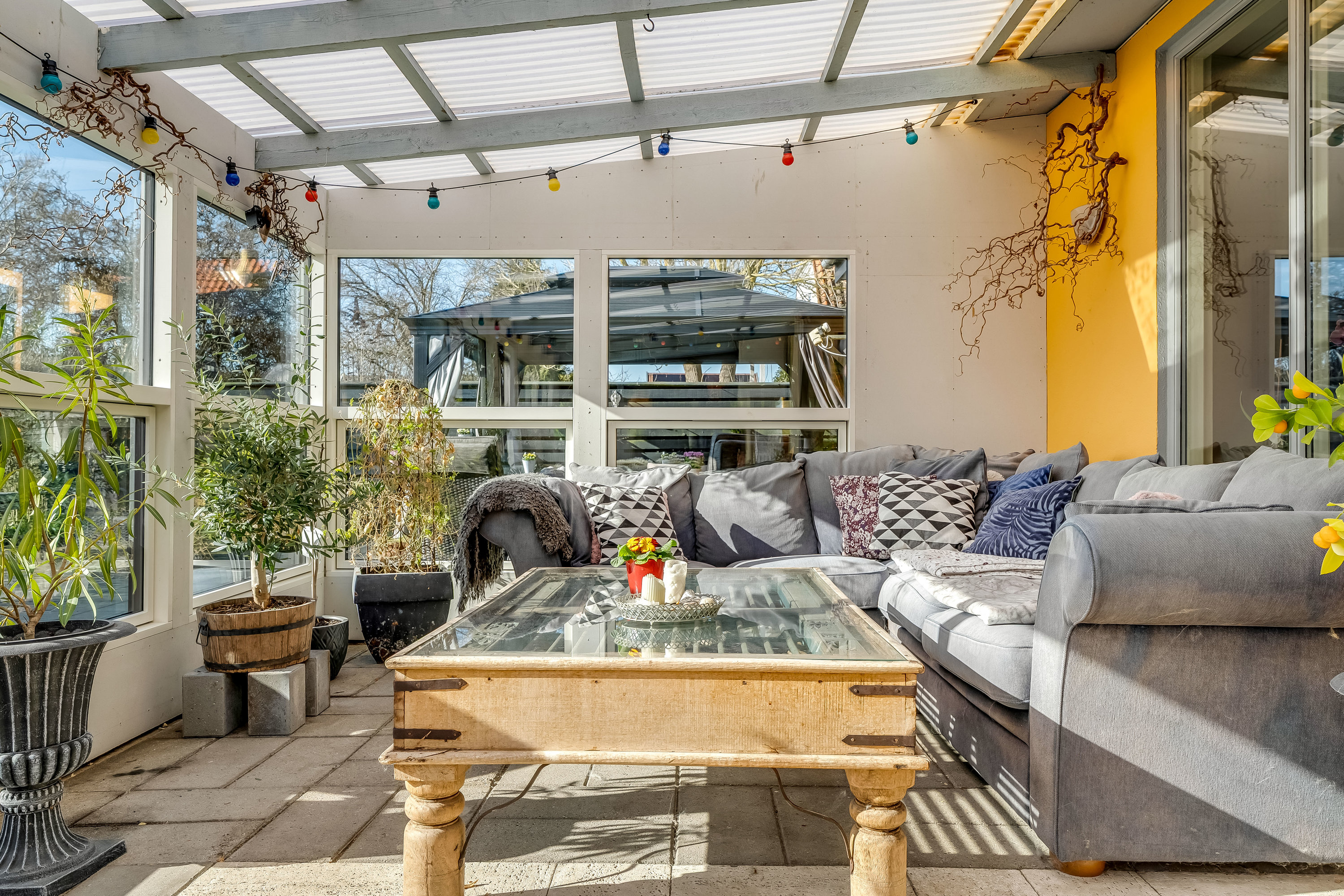 Fremhævet overdækket terrasse billede i fuldskærmstilstand. Billede af Lyngevej 10, Uvelse, 3550 Slangerup