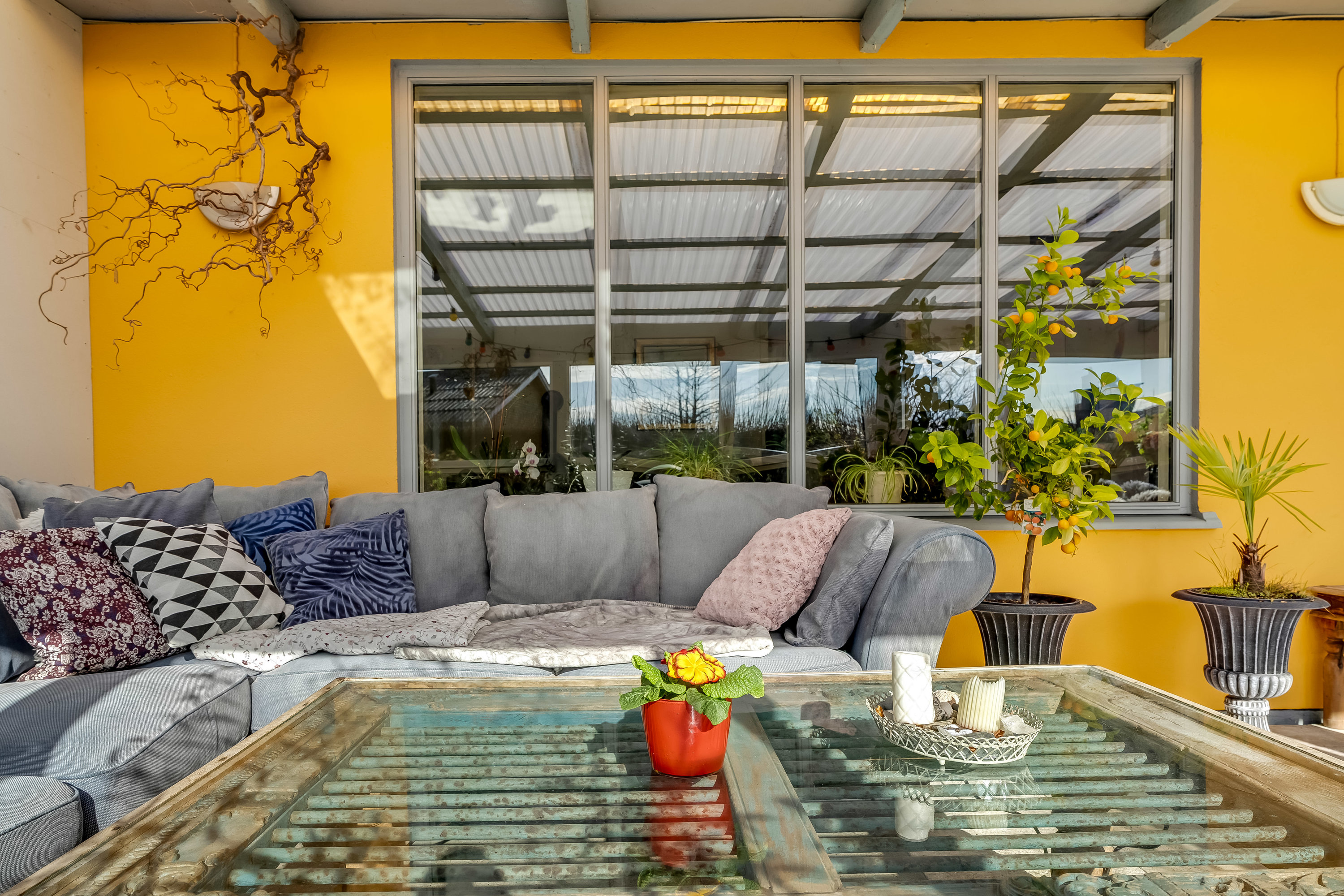 Fremhævet overdækket terrasse billede i fuldskærmstilstand. Billede af Lyngevej 10, Uvelse, 3550 Slangerup