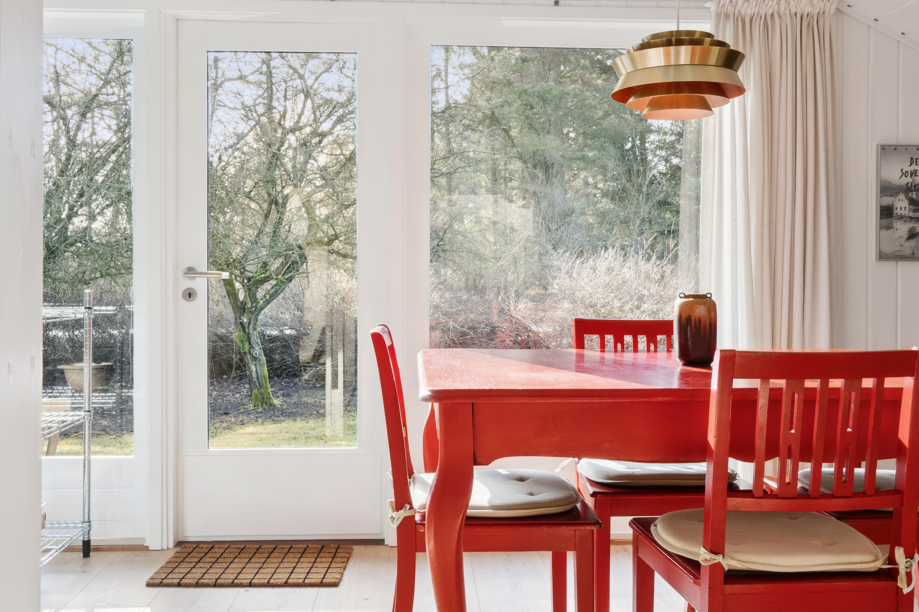 Fremhævet stue billede i fuldskærmstilstand. Billede af Gammel Færgevej 77, Sillerslev, 7990 Øster Assels