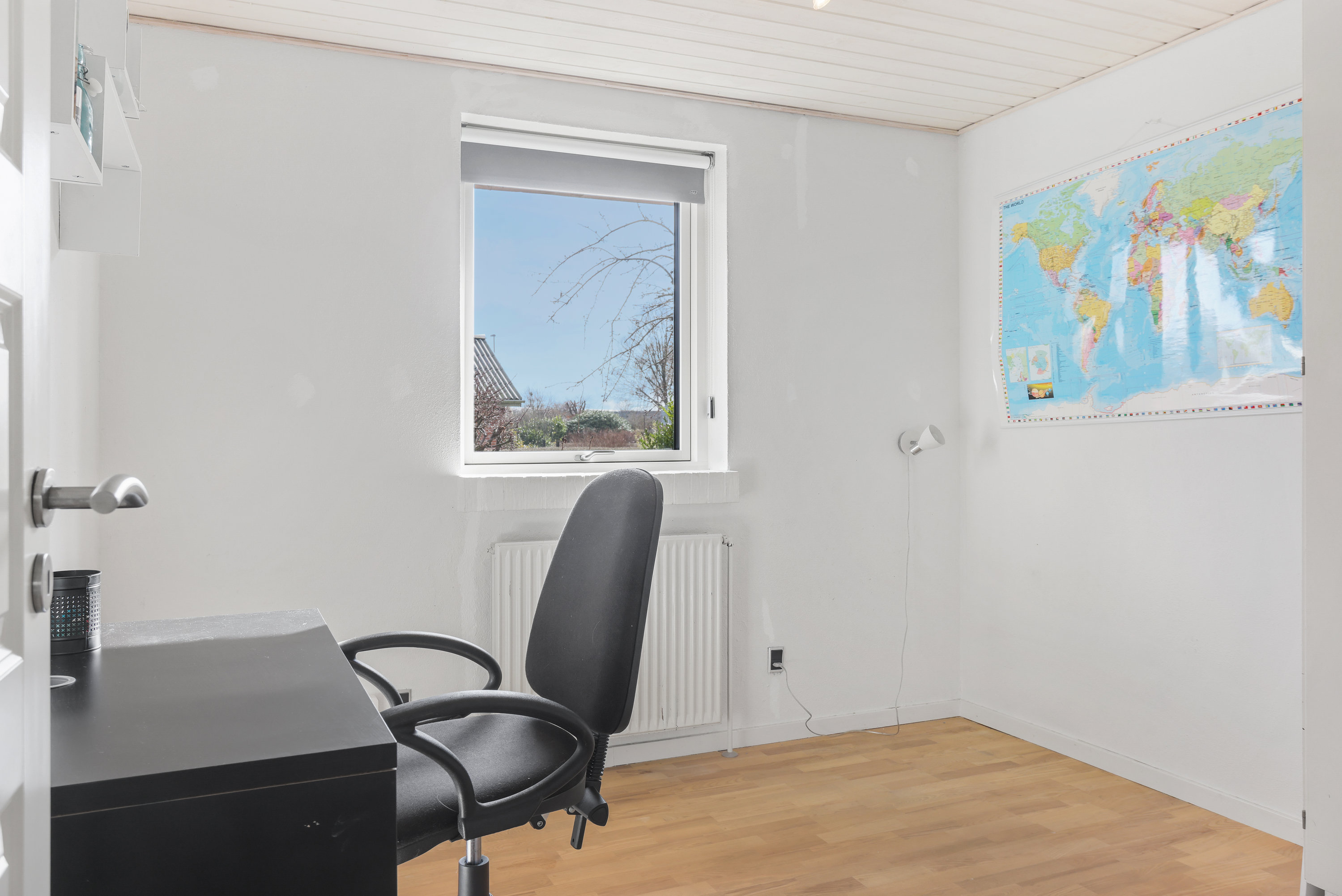 Fremhævet værelse billede i fuldskærmstilstand. Billede af Karlskronavej 8, 8600 Silkeborg