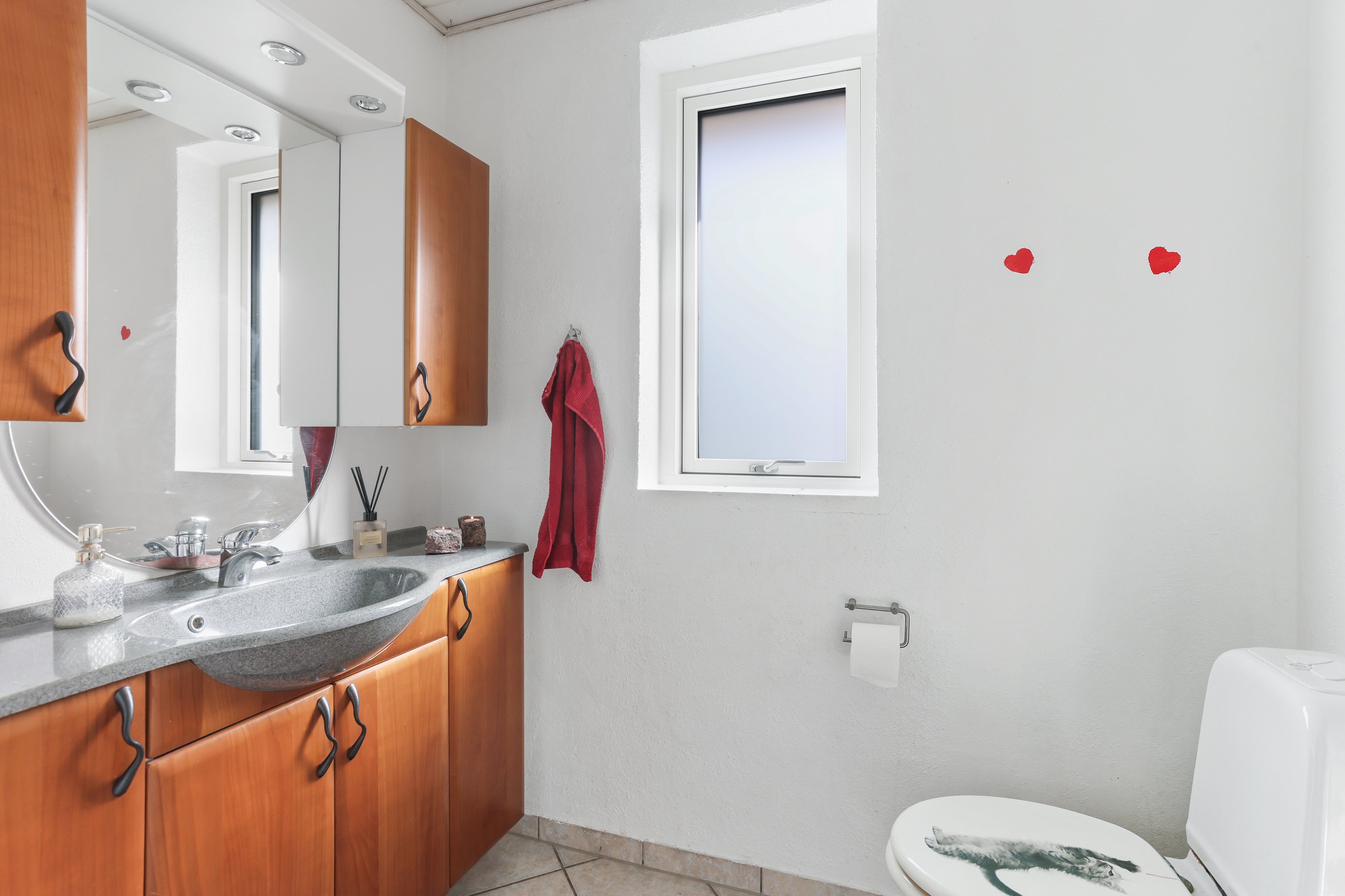 Fremhævet badeværelse billede i fuldskærmstilstand. Billede af Karlskronavej 8, 8600 Silkeborg