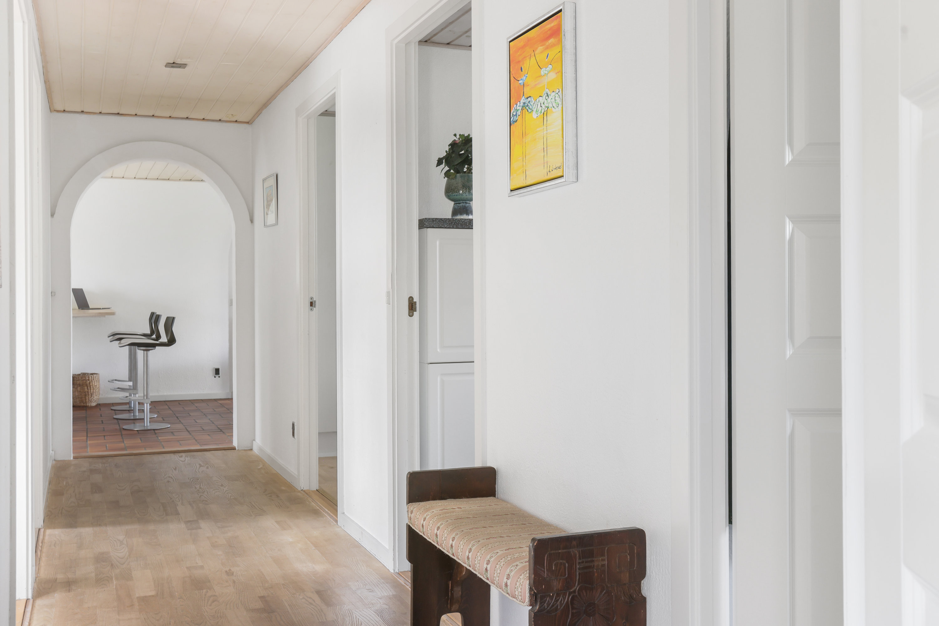 Fremhævet gang billede i fuldskærmstilstand. Billede af Karlskronavej 8, 8600 Silkeborg