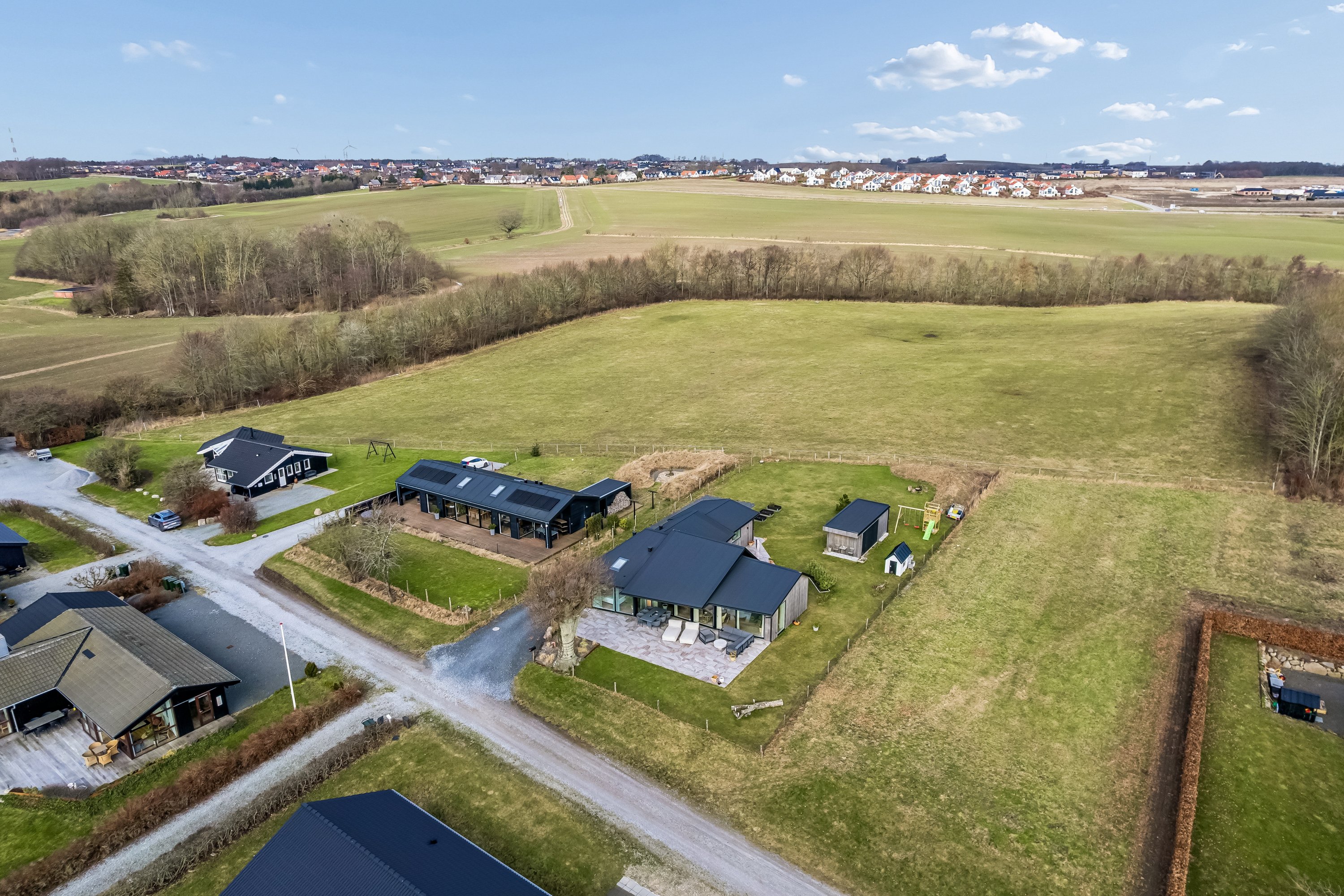 Fremhævet andet billede i fuldskærmstilstand. Billede af Stenhøjvej 16, Følle Strand, 8410 Rønde