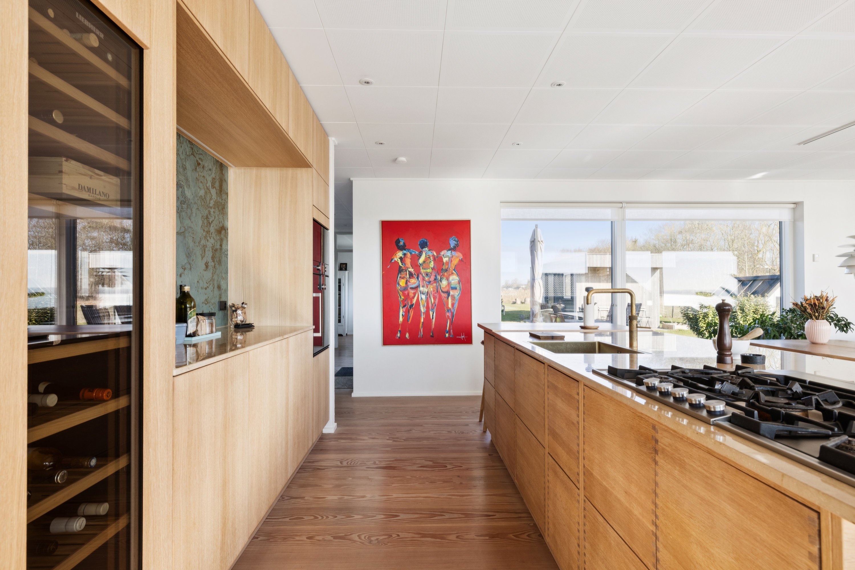 Fremhævet køkken billede i fuldskærmstilstand. Billede af Stenhøjvej 16, Følle Strand, 8410 Rønde