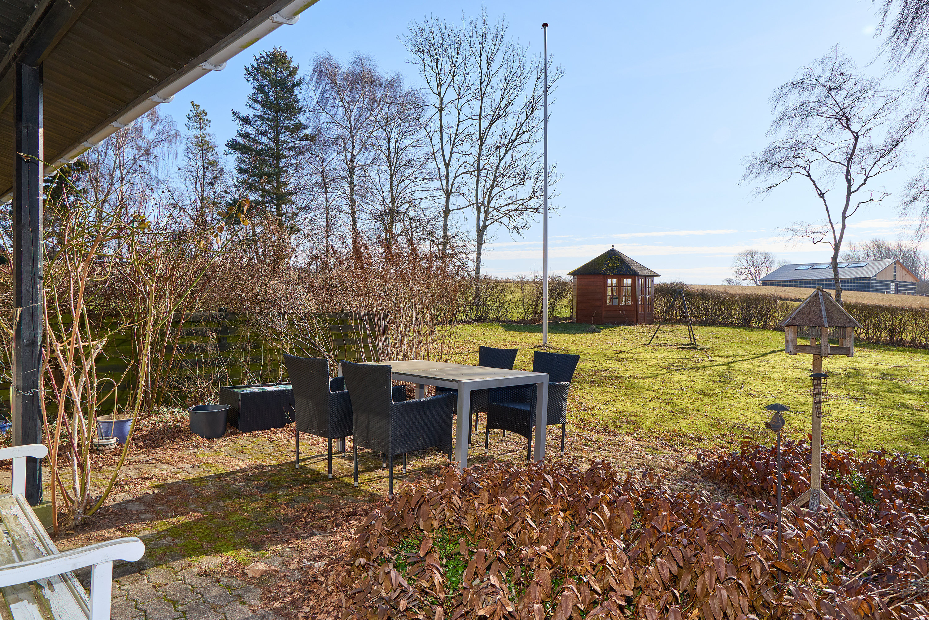 Fremhævet terrasse billede i fuldskærmstilstand. Billede af Lundevangen 17, 3210 Vejby