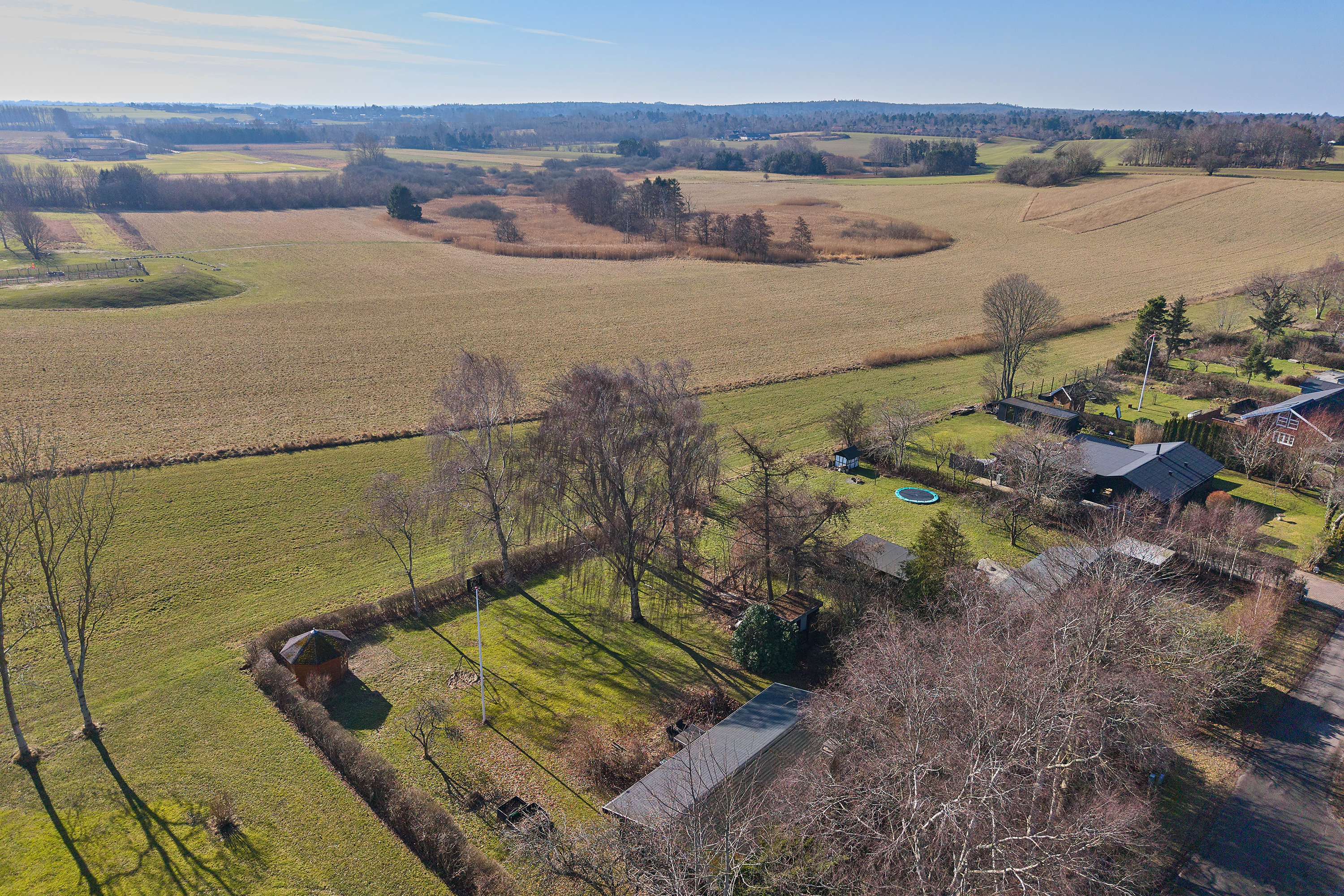 Fremhævet ejendommen billede i fuldskærmstilstand. Billede af Lundevangen 17, 3210 Vejby