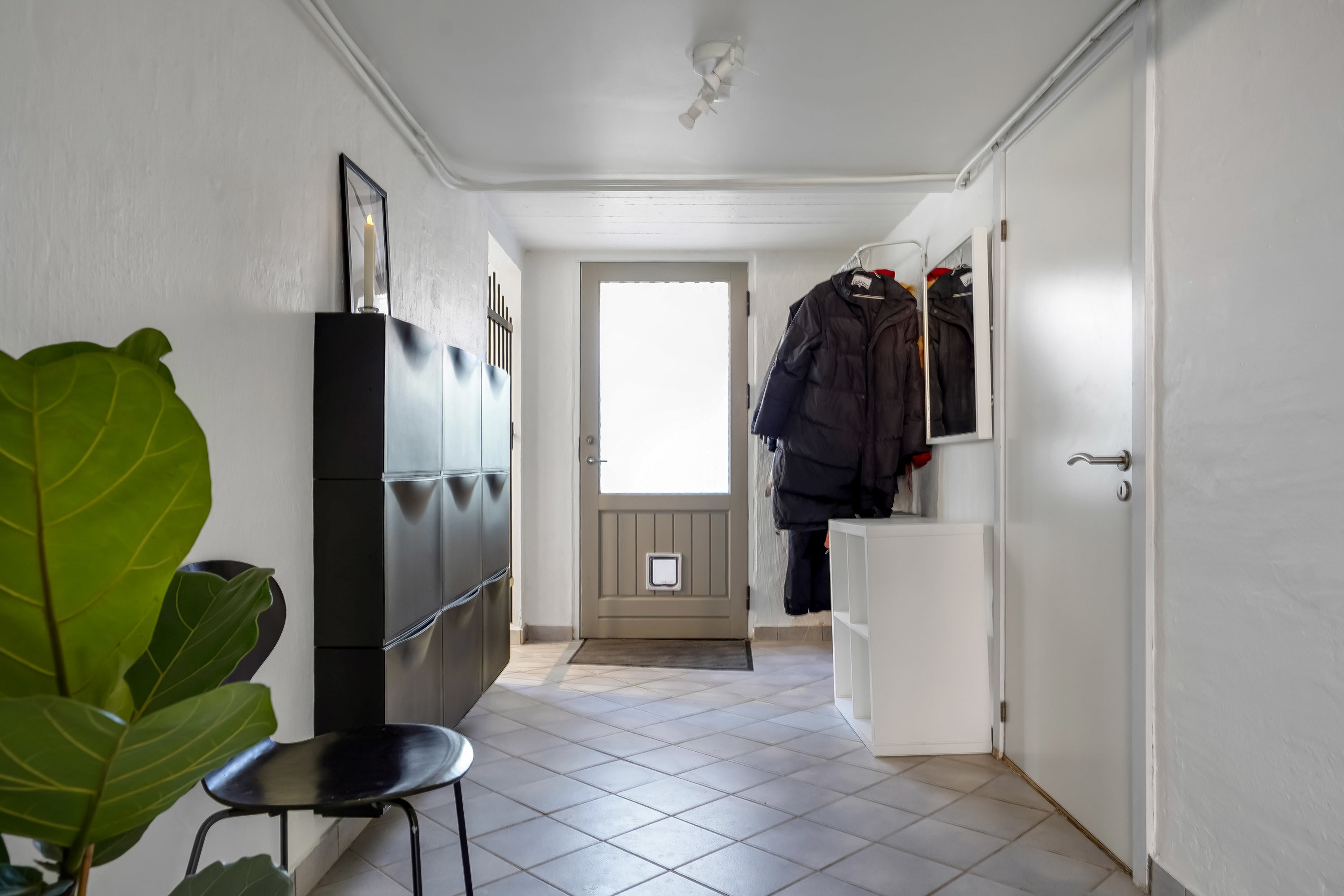 Fremhævet entré billede i fuldskærmstilstand. Billede af Vinkelvej 2B, 8740 Brædstrup