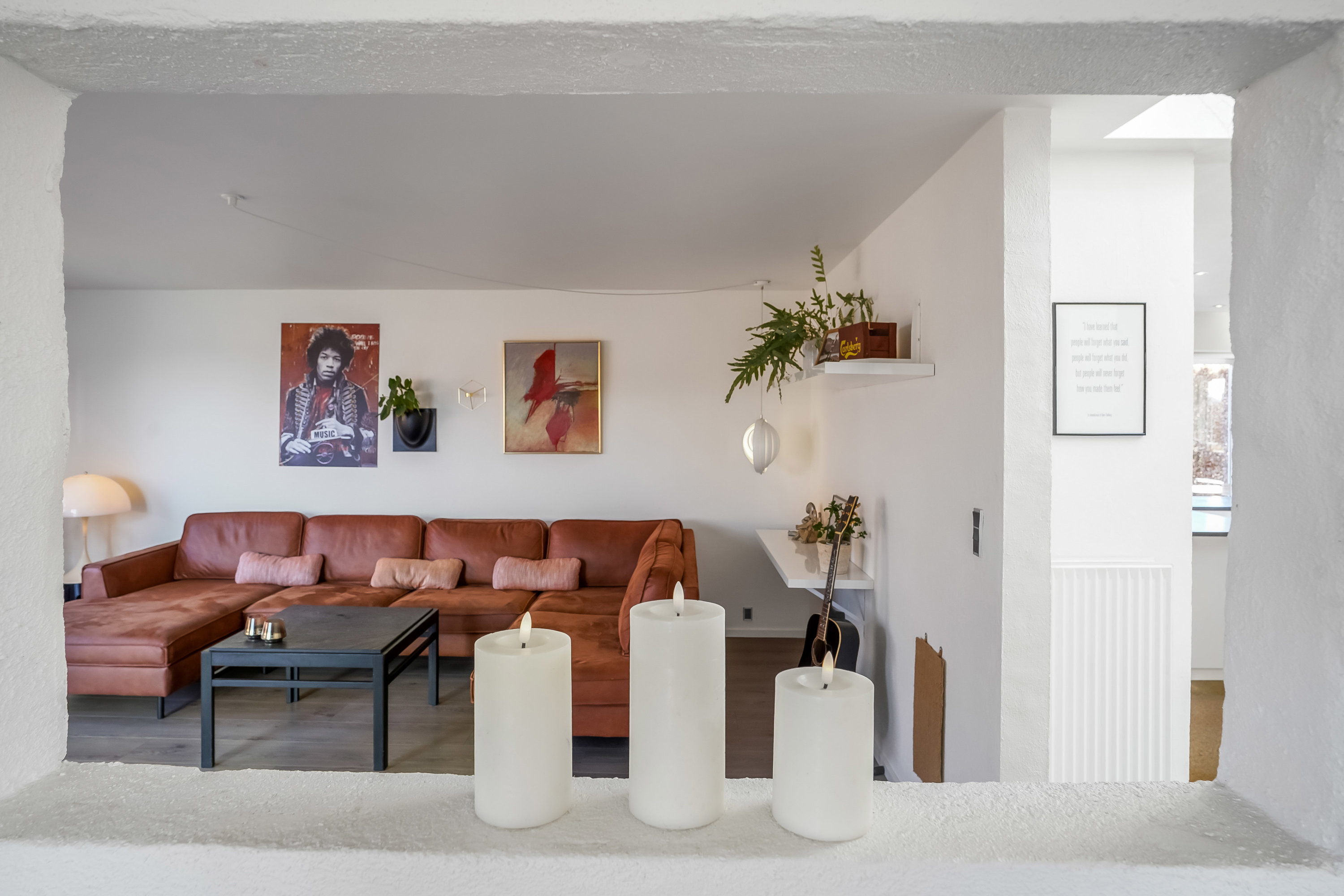 Fremhævet stue billede i fuldskærmstilstand. Billede af Vinkelvej 2B, 8740 Brædstrup