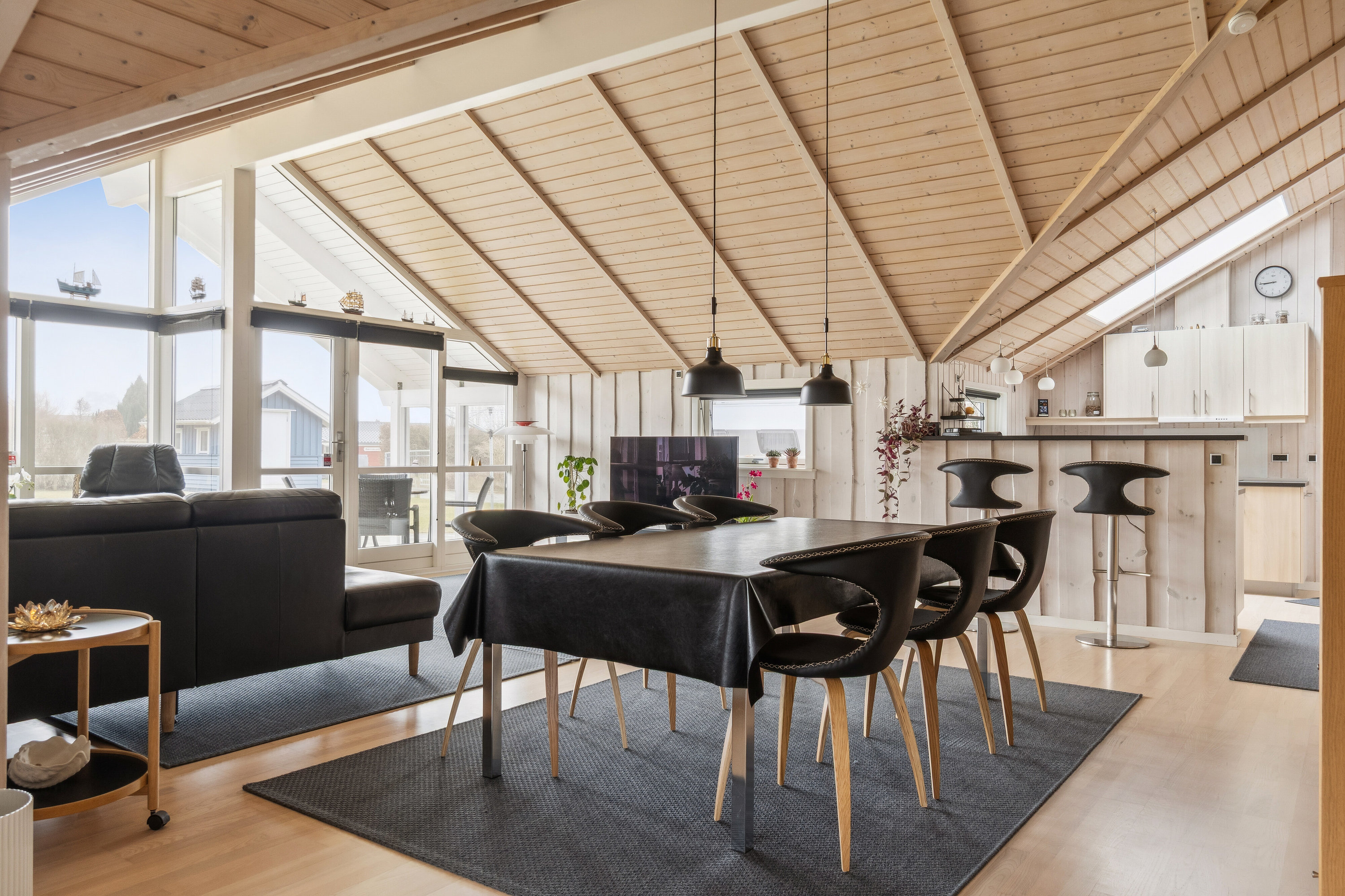 Fremhævet spisestue billede i fuldskærmstilstand. Billede af Engtoften 19, Kelstrup, 4200 Slagelse