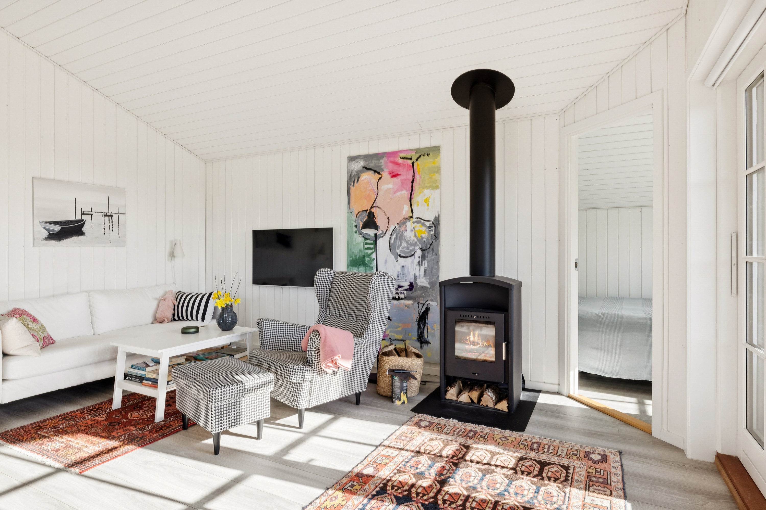 Fremhævet stue billede i fuldskærmstilstand. Billede af Vestervangsvej 10, Følle Strand, 8410 Rønde