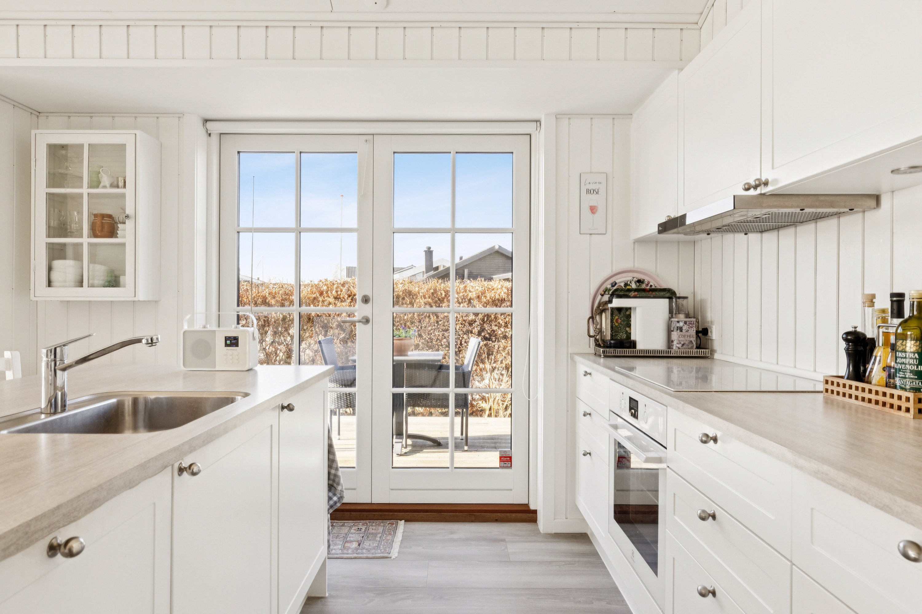 Fremhævet køkken billede i fuldskærmstilstand. Billede af Vestervangsvej 10, Følle Strand, 8410 Rønde