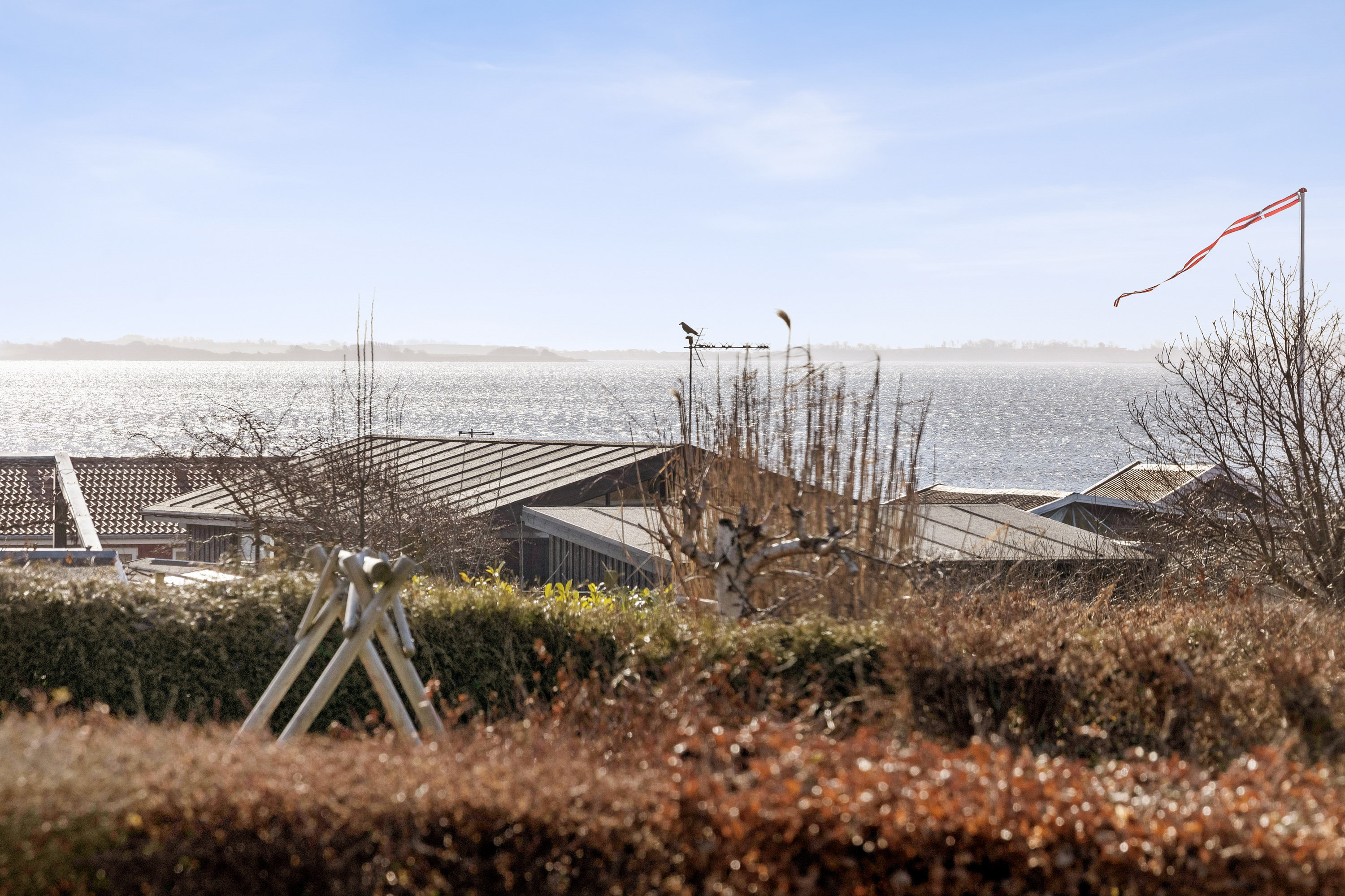 Fremhævet andet billede i fuldskærmstilstand. Billede af Vestervangsvej 10, Følle Strand, 8410 Rønde