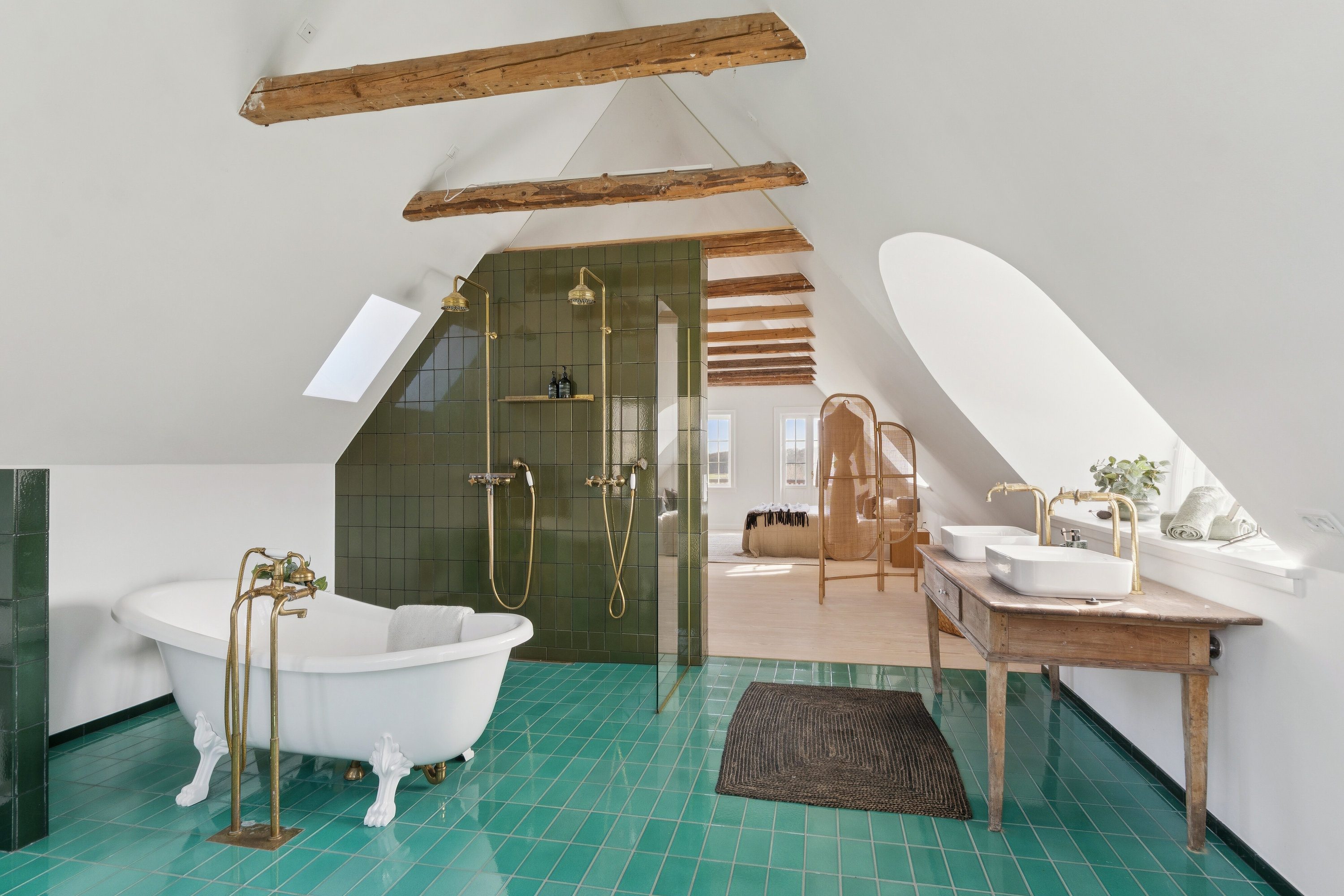 Fremhævet badeværelse billede i fuldskærmstilstand. Billede af Højbjerggårdsvej 63, Øverød, 2840 Holte