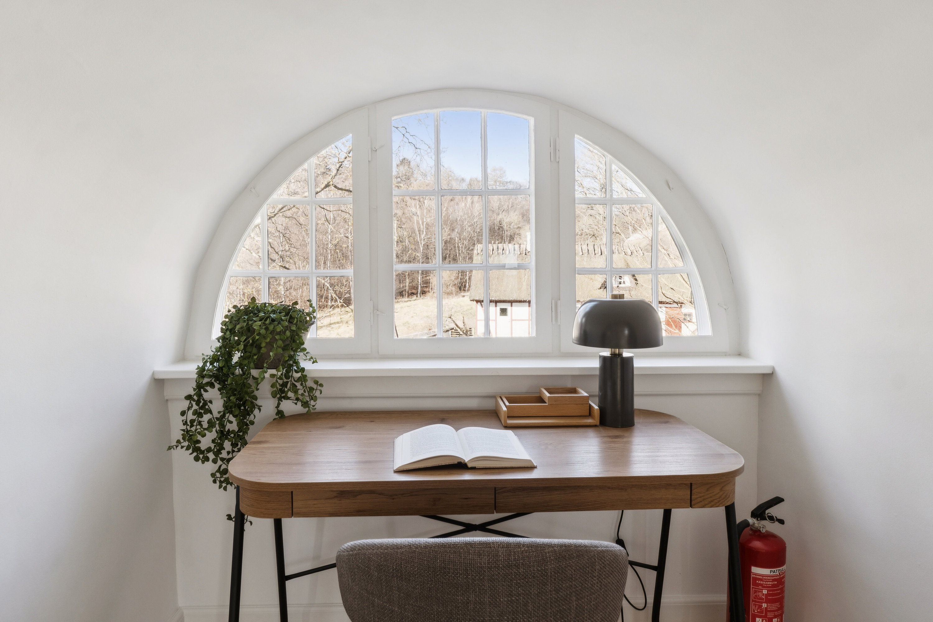 Fremhævet arbejdsværelse billede i fuldskærmstilstand. Billede af Højbjerggårdsvej 63, Øverød, 2840 Holte