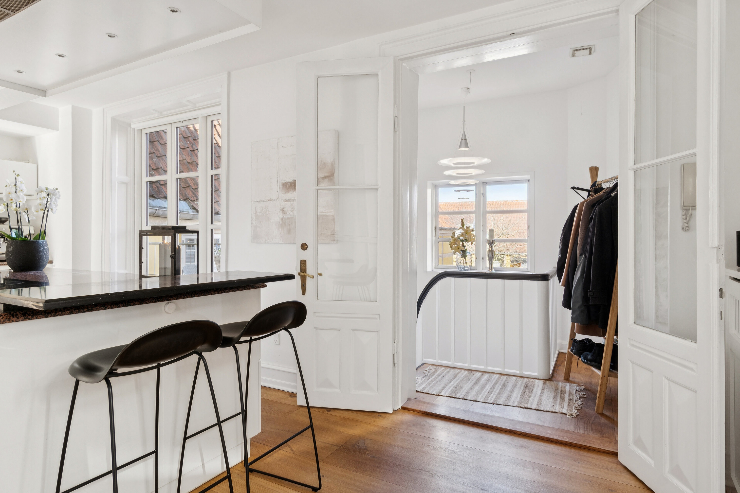 Fremhævet køkken billede i fuldskærmstilstand. Billede af Djalma Lunds Gård 1, 4000 Roskilde