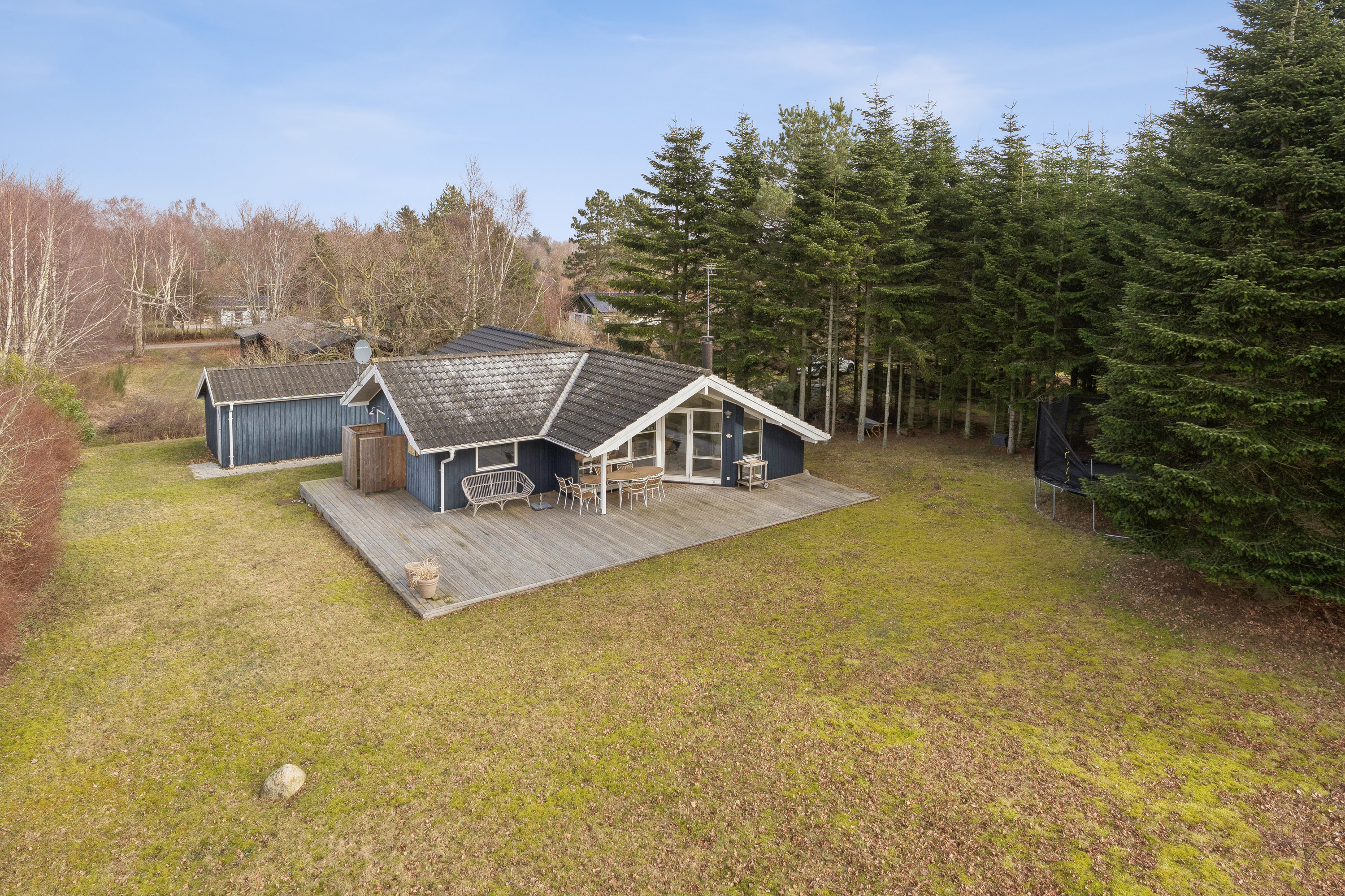 Fremhævet set fra haven billede i fuldskærmstilstand. Billede af Leifa Tværvej 9, 4550 Asnæs
