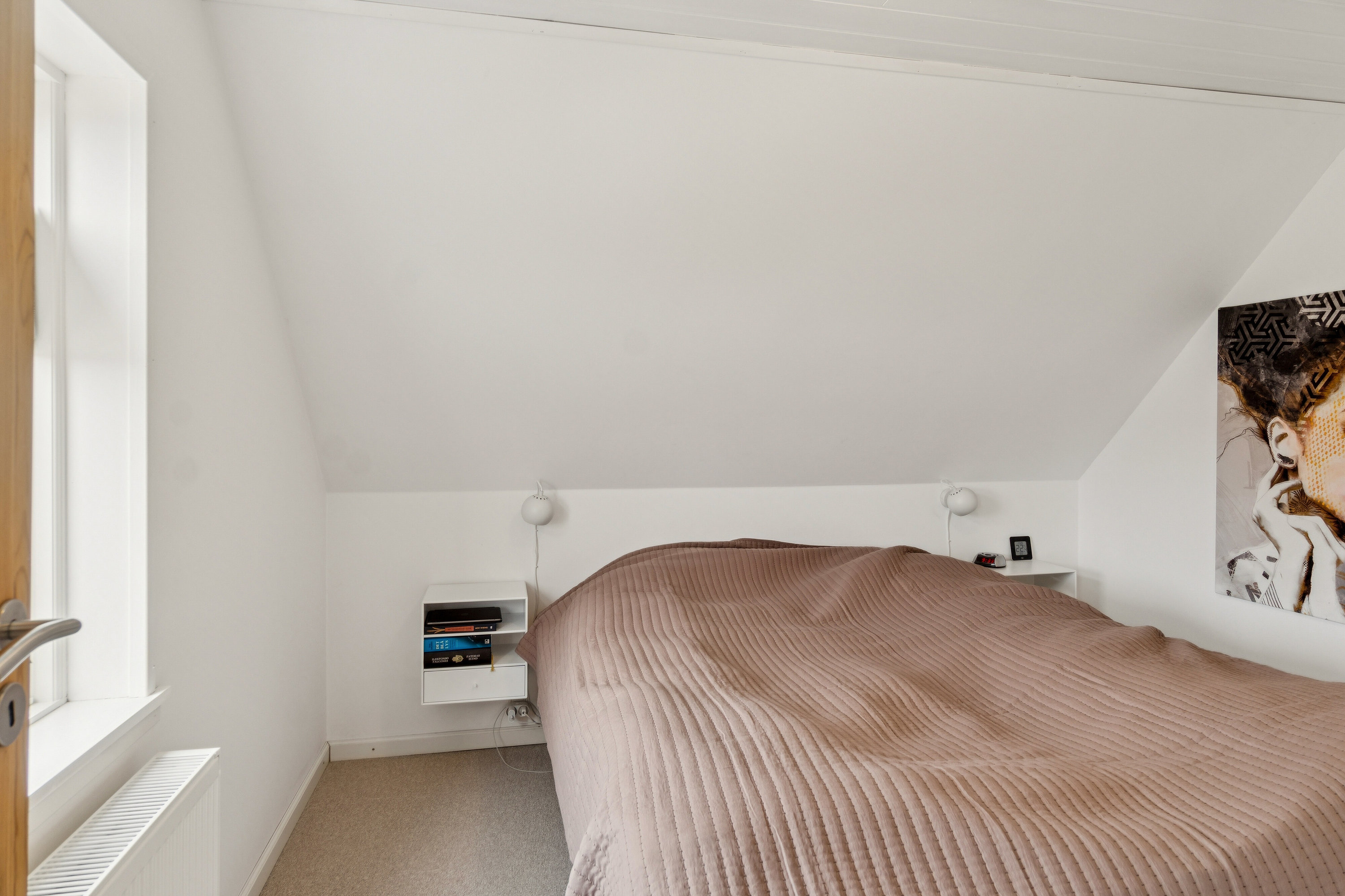 Fremhævet soveværelse billede i fuldskærmstilstand. Billede af Margrethevej 15B, 4400 Kalundborg