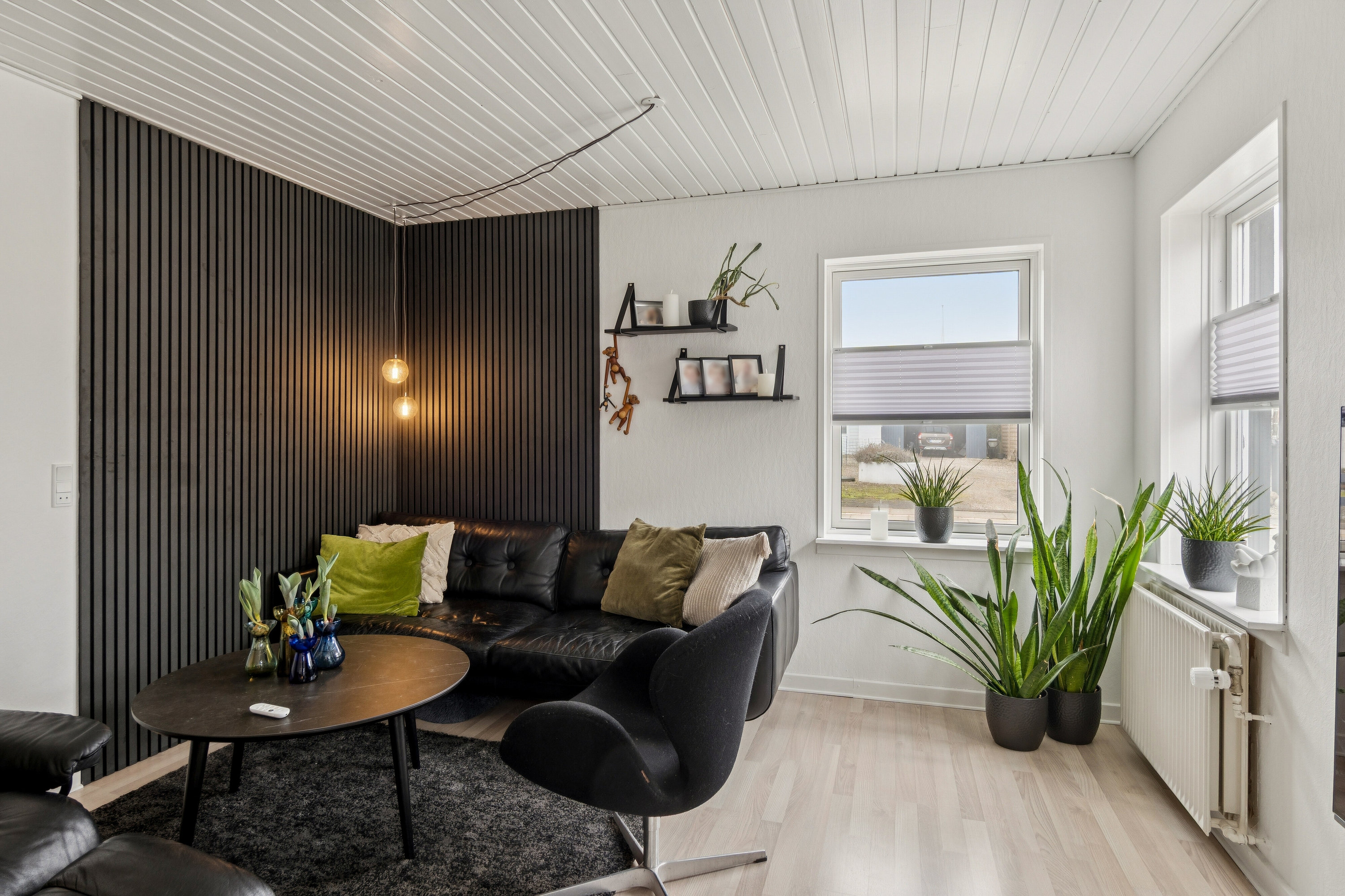 Fremhævet stue billede i fuldskærmstilstand. Billede af Margrethevej 15B, 4400 Kalundborg