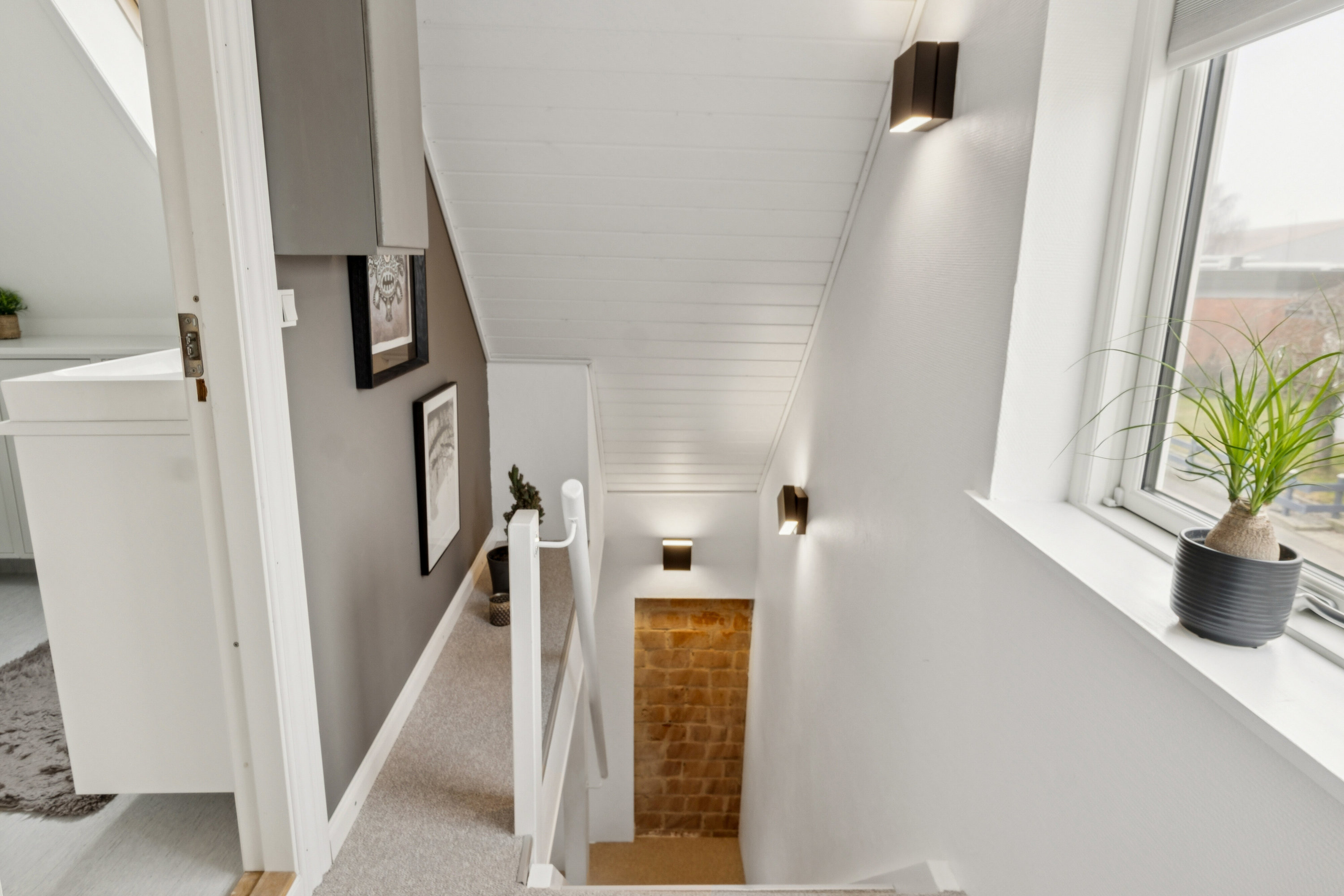 Fremhævet trappe billede i fuldskærmstilstand. Billede af Margrethevej 15B, 4400 Kalundborg