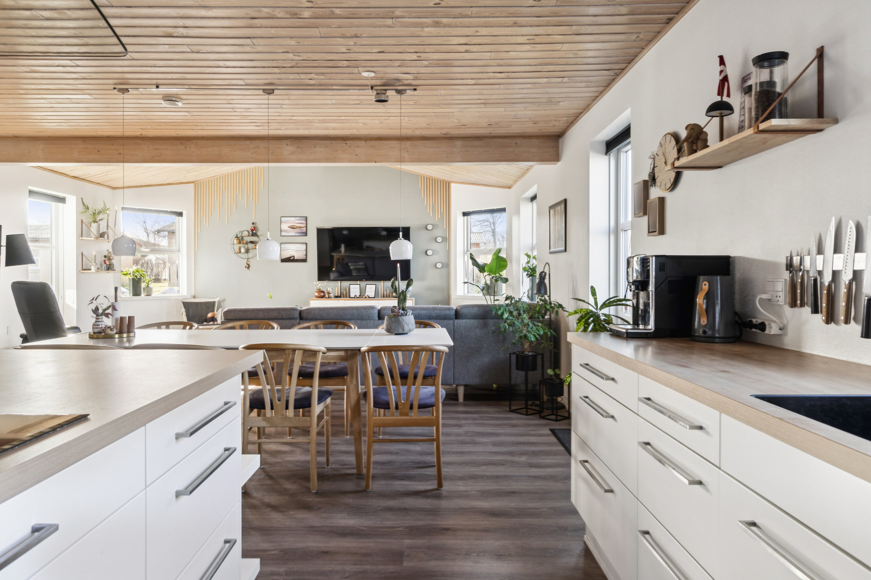 Fremhævet køkken billede i fuldskærmstilstand. Billede af Højtofte 11, 7760 Hurup Thy