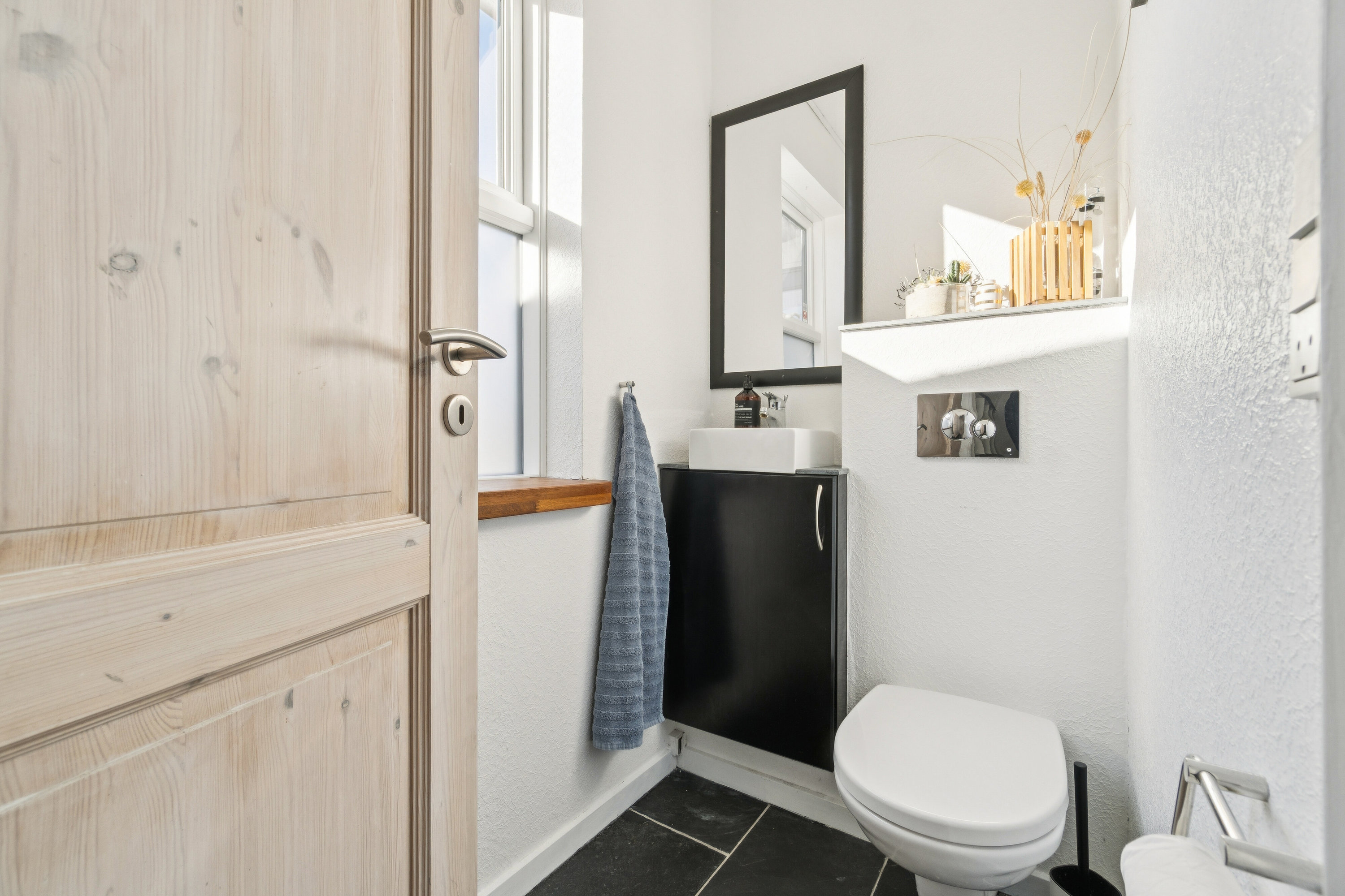 Fremhævet badeværelse billede i fuldskærmstilstand. Billede af Højtofte 11, 7760 Hurup Thy