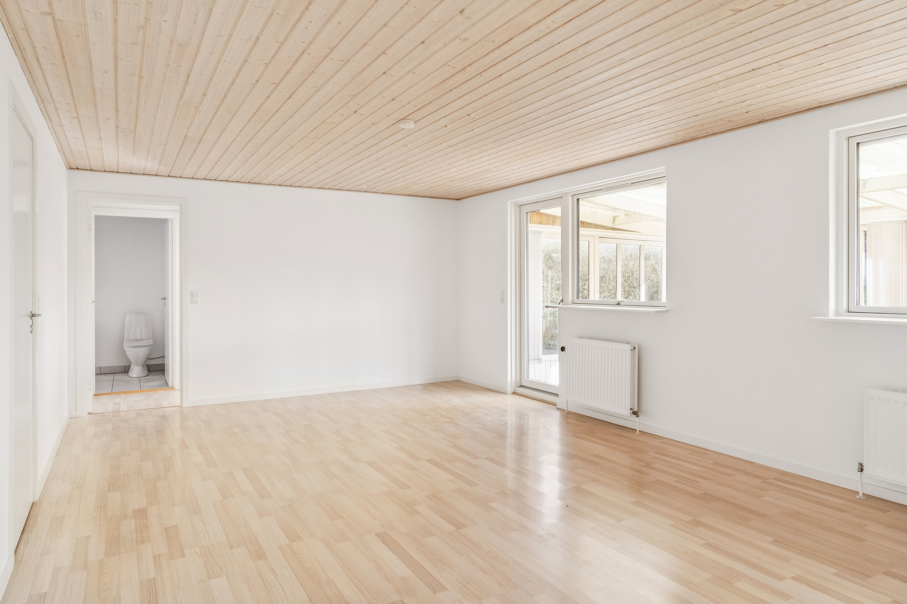 Fremhævet stue billede i fuldskærmstilstand. Billede af Mågevej 42, 4250 Fuglebjerg