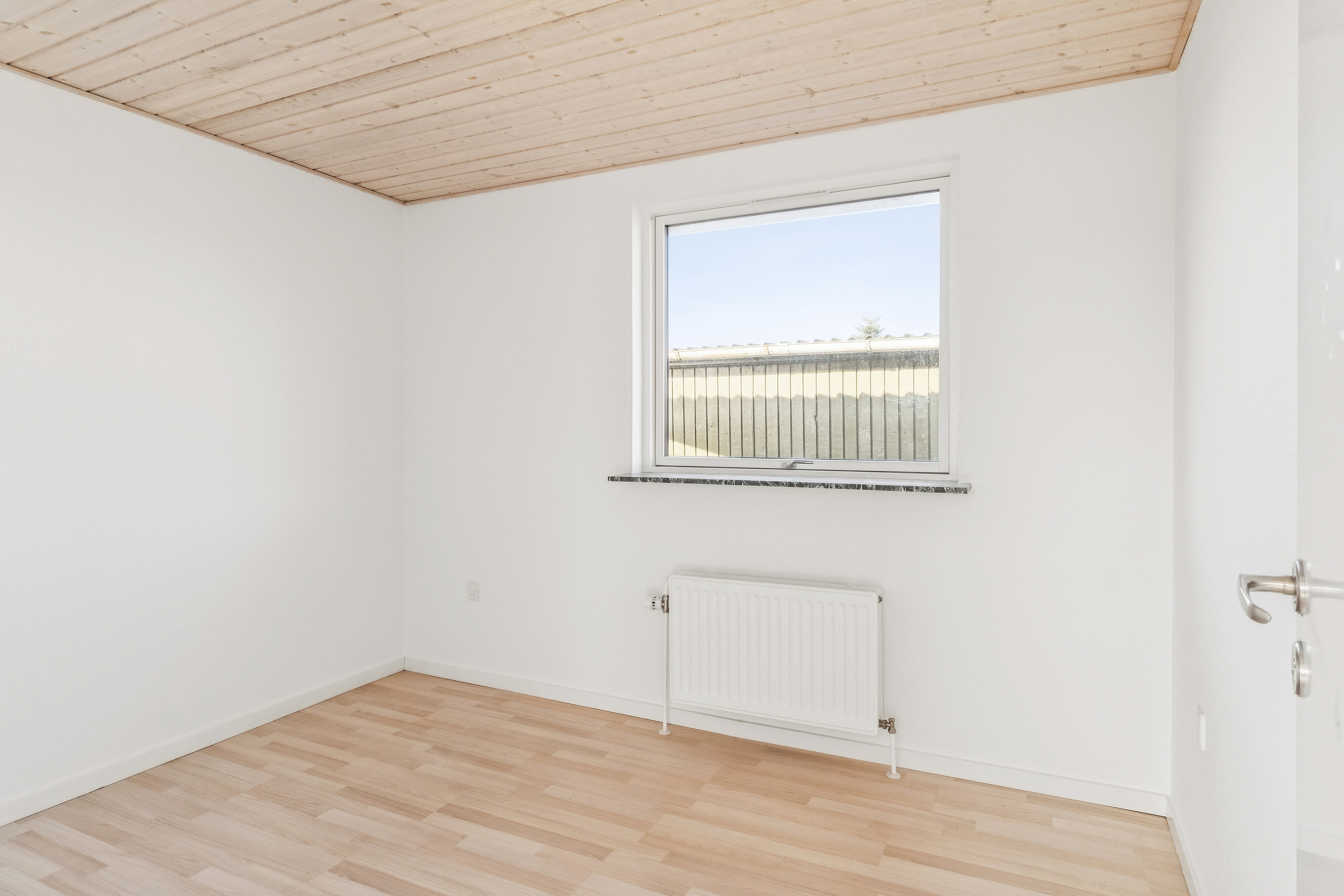 Fremhævet soveværelse billede i fuldskærmstilstand. Billede af Mågevej 42, 4250 Fuglebjerg