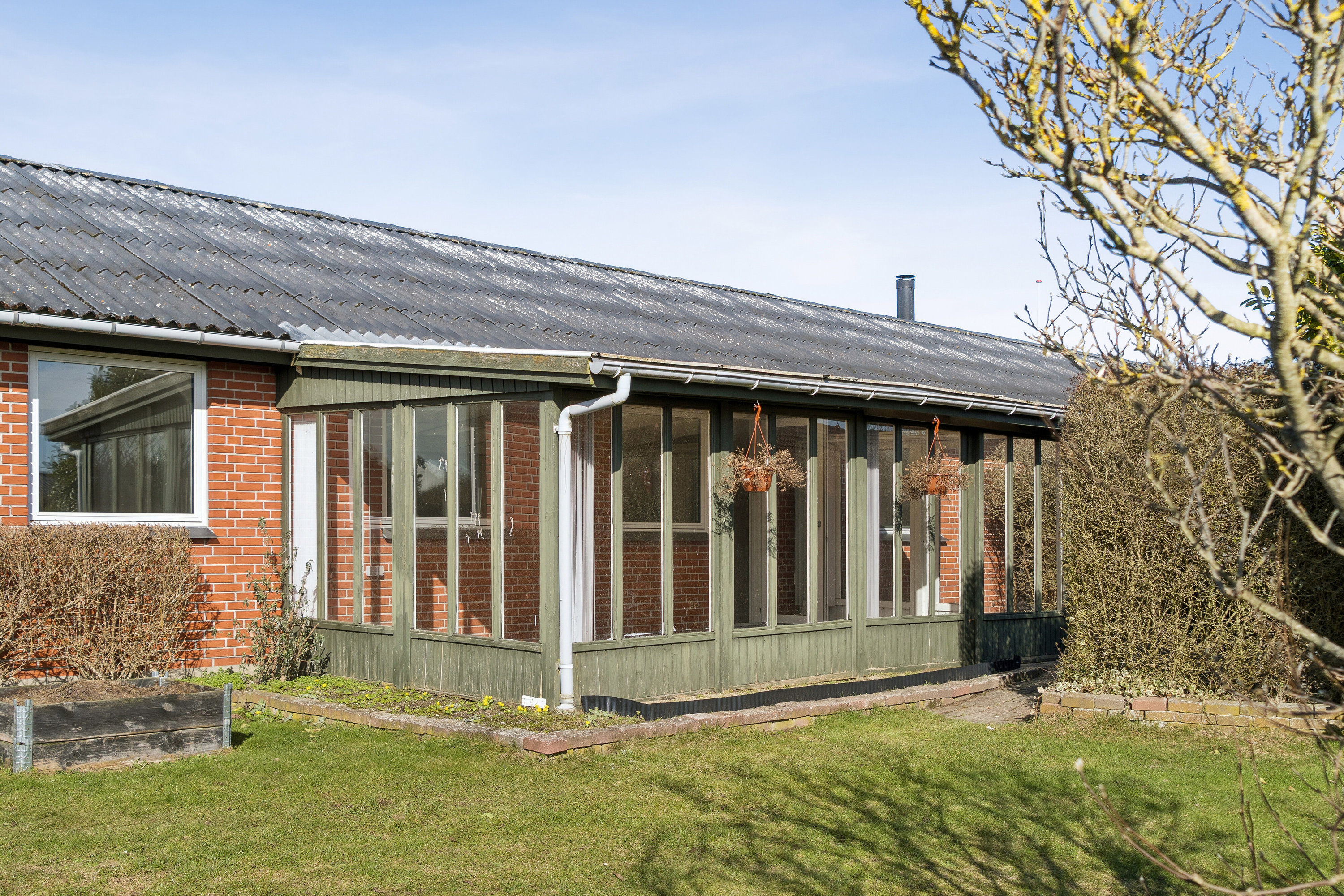 Fremhævet set fra haven billede i fuldskærmstilstand. Billede af Mågevej 42, 4250 Fuglebjerg