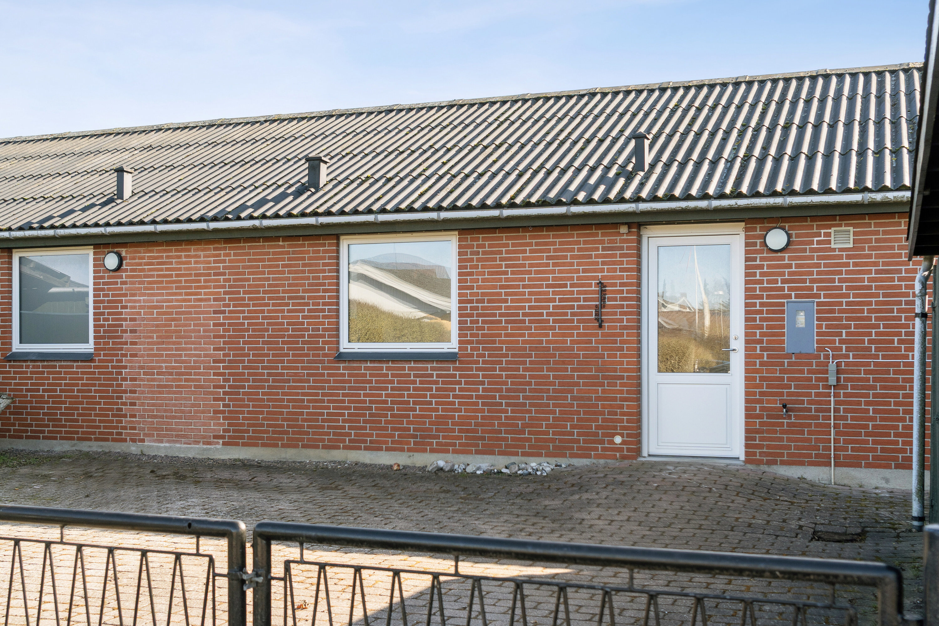 Fremhævet udendørs billede i fuldskærmstilstand. Billede af Mågevej 42, 4250 Fuglebjerg