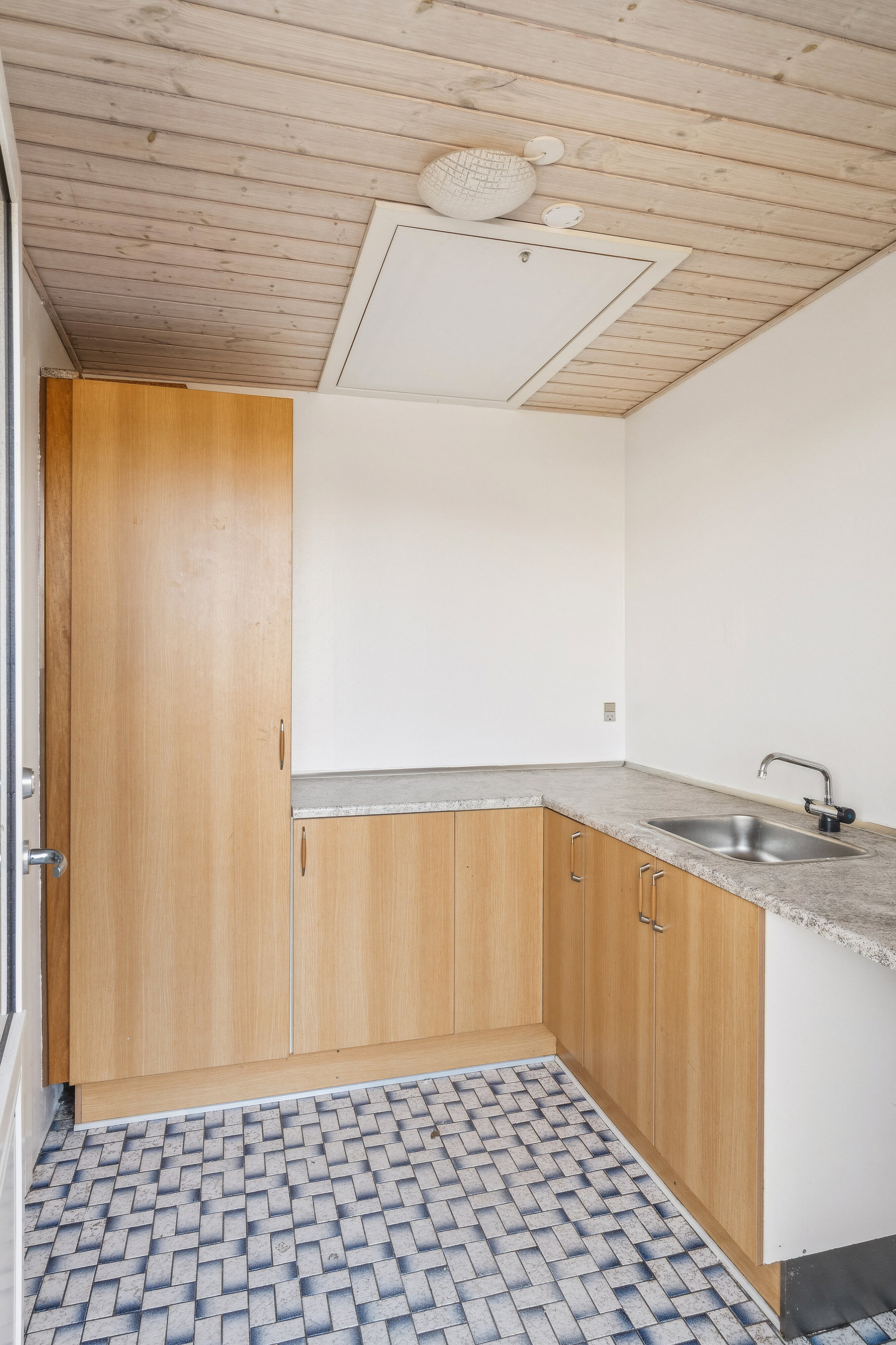 Fremhævet køkken billede i fuldskærmstilstand. Billede af Mågevej 42, 4250 Fuglebjerg